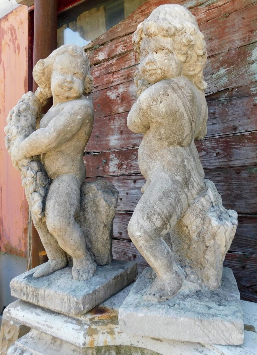 Hand-Carved Pair of Statues Sculptures of Stone Cherubs, Italy