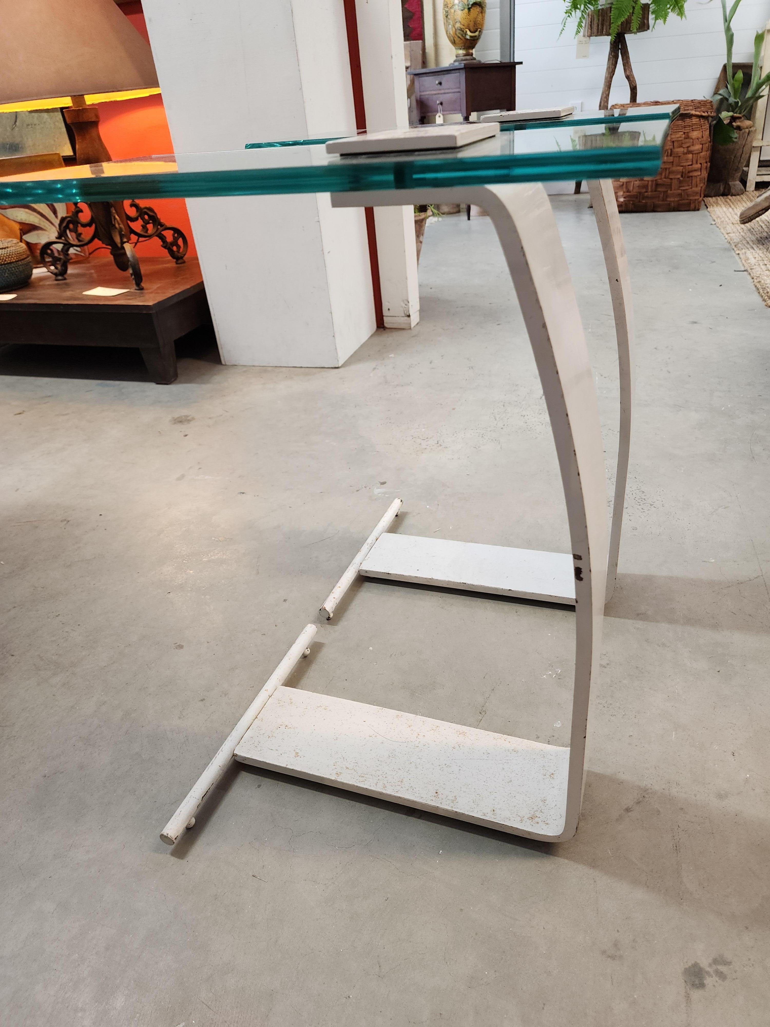 Hand-Crafted Pair of Steel and Glass Cantilevered Side Tables by Design Institute of America For Sale
