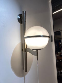 Coppia di applique in acciaio e vetro