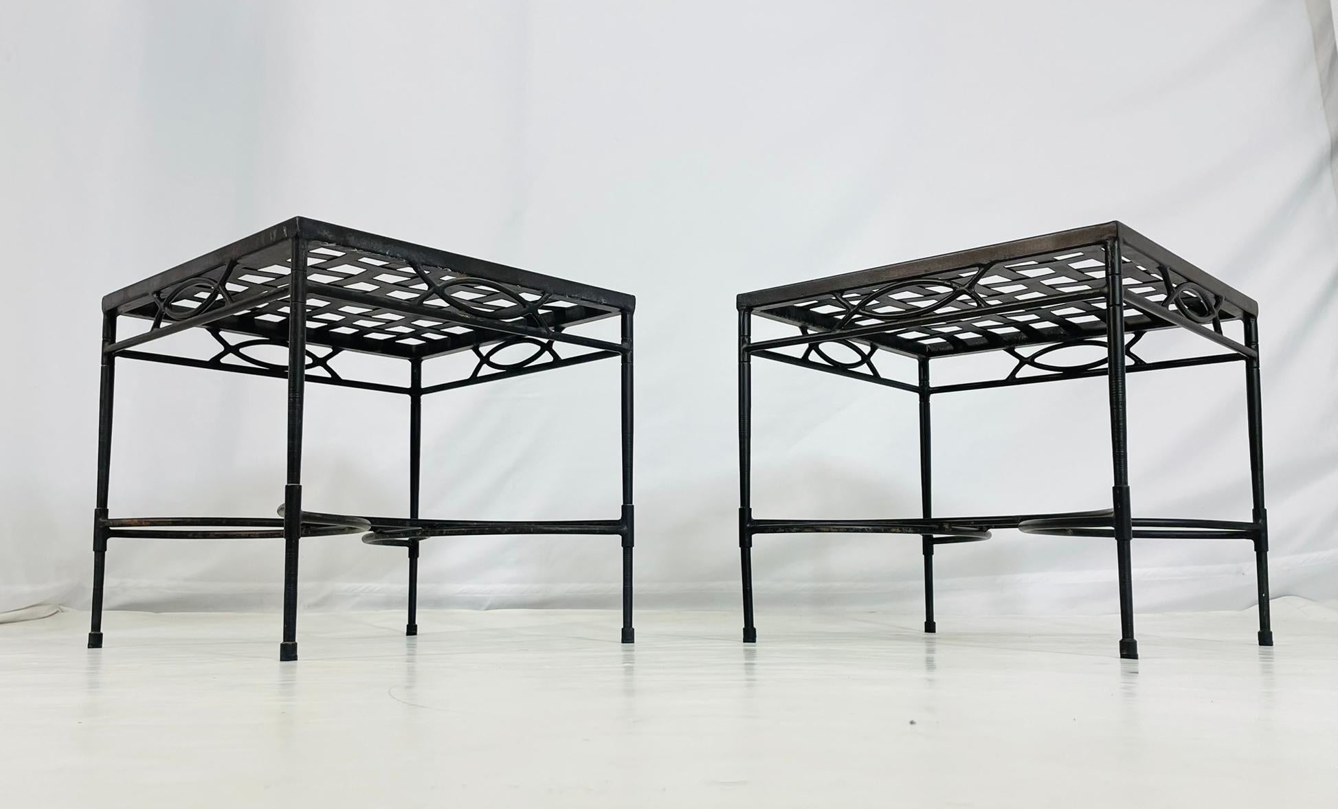 American Pair of Steel End Tables by Mario Papperzini for Amalfi Furniture, USA 1980's For Sale