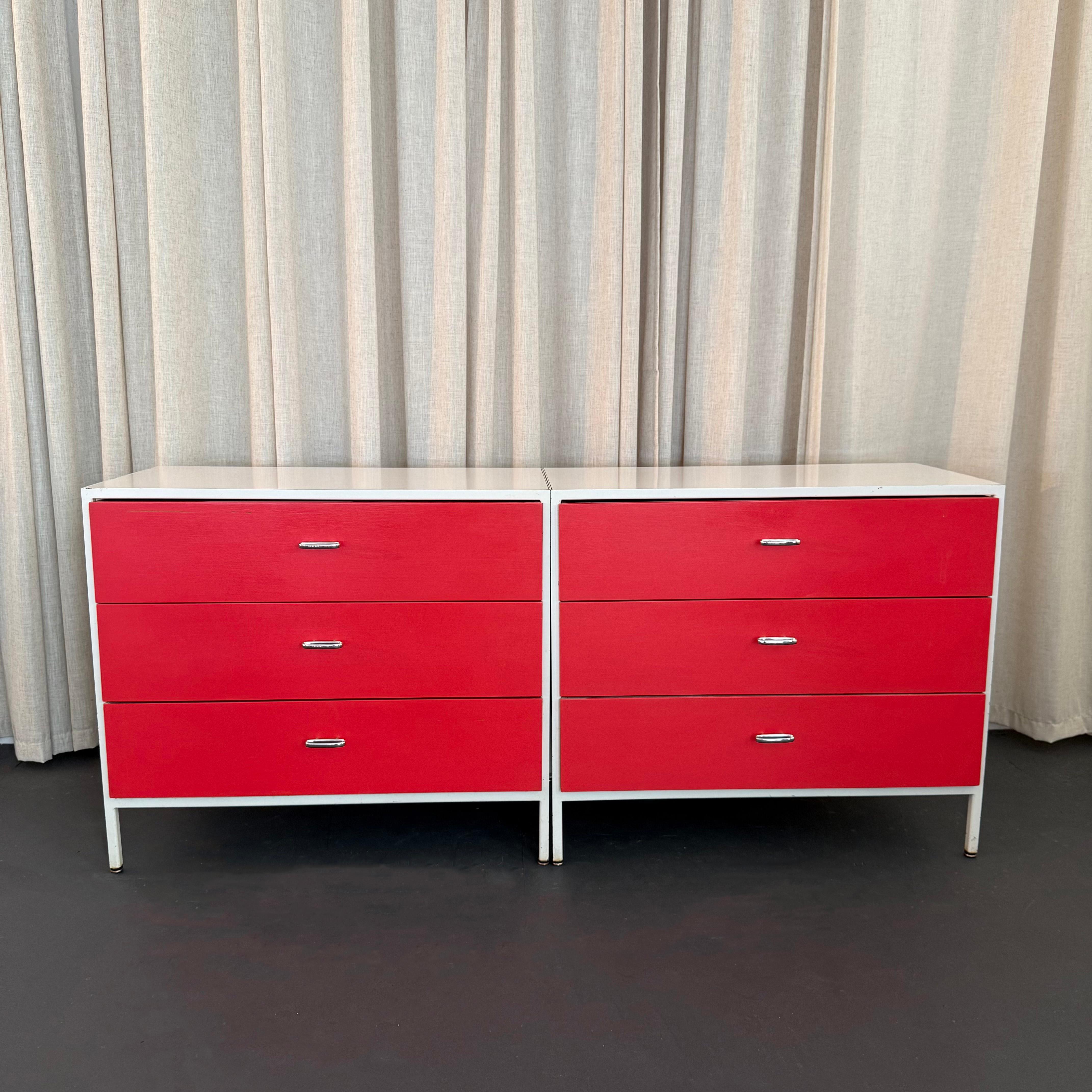 Americano Coppia di comò con struttura in acciaio di George Nelson per Herman Miller in vendita