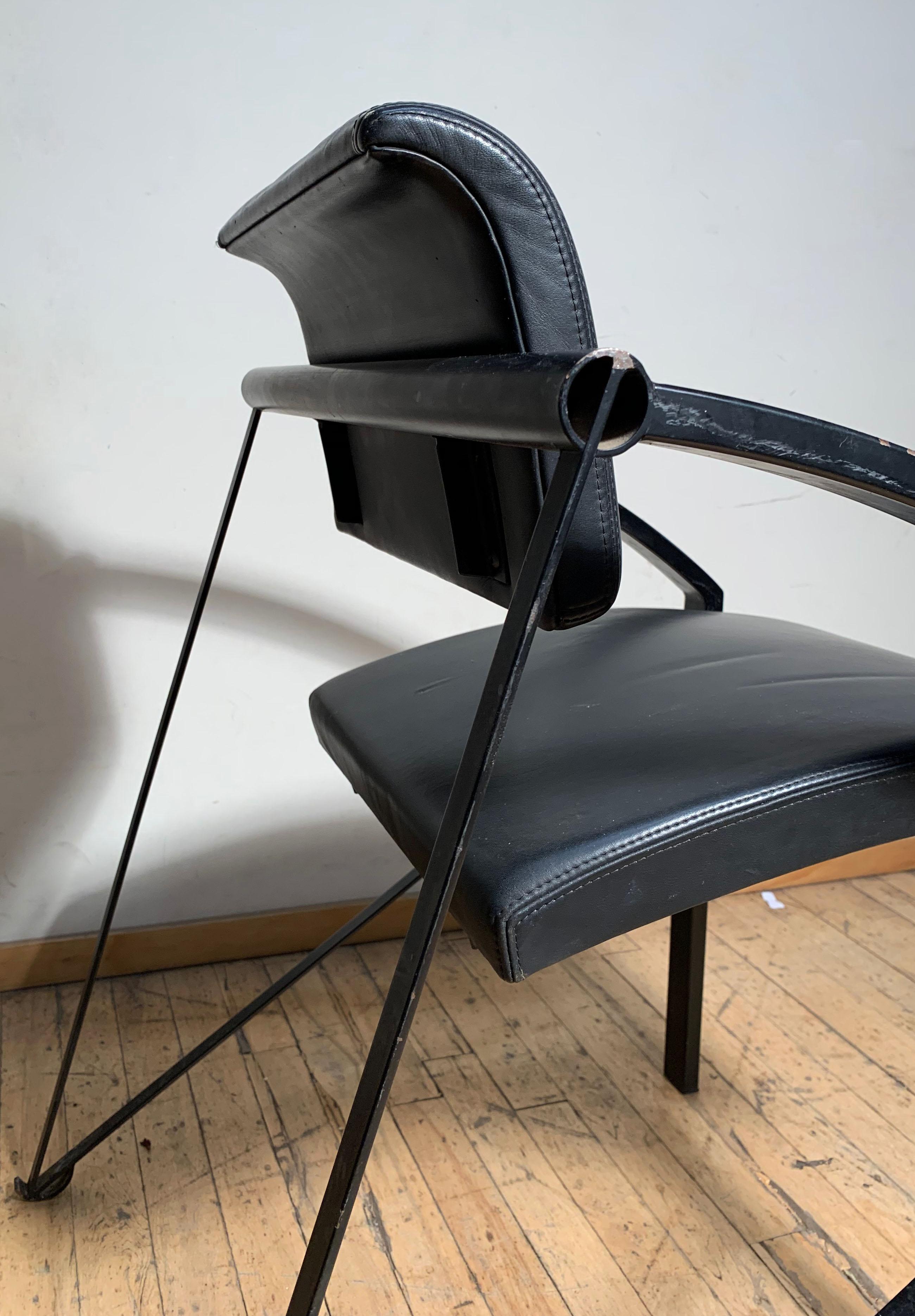 Pair of Steel Italian Memphis Architectural Chairs Attributed to Mario Botta For Sale 4