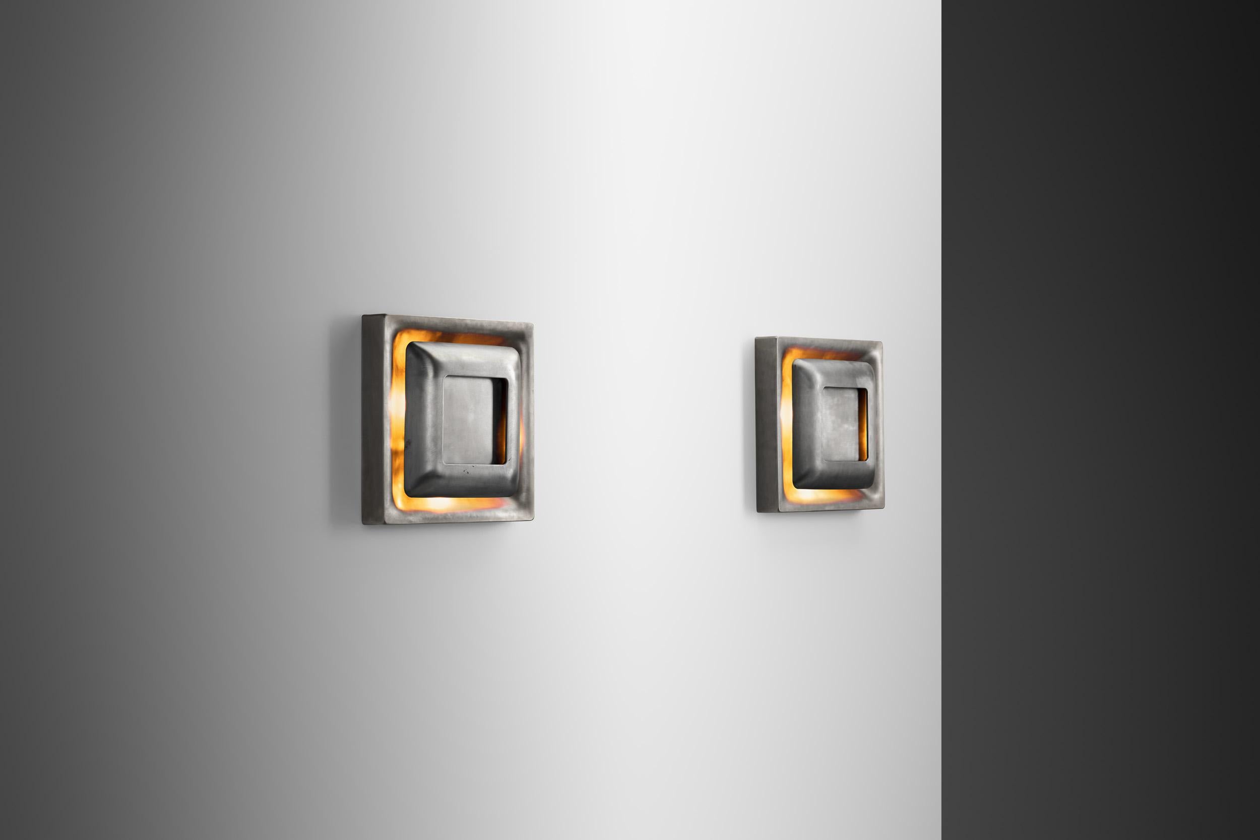 Pareja de lámparas de pared Steel Space Age de Doria, Alemania Años 60 Alemán en venta