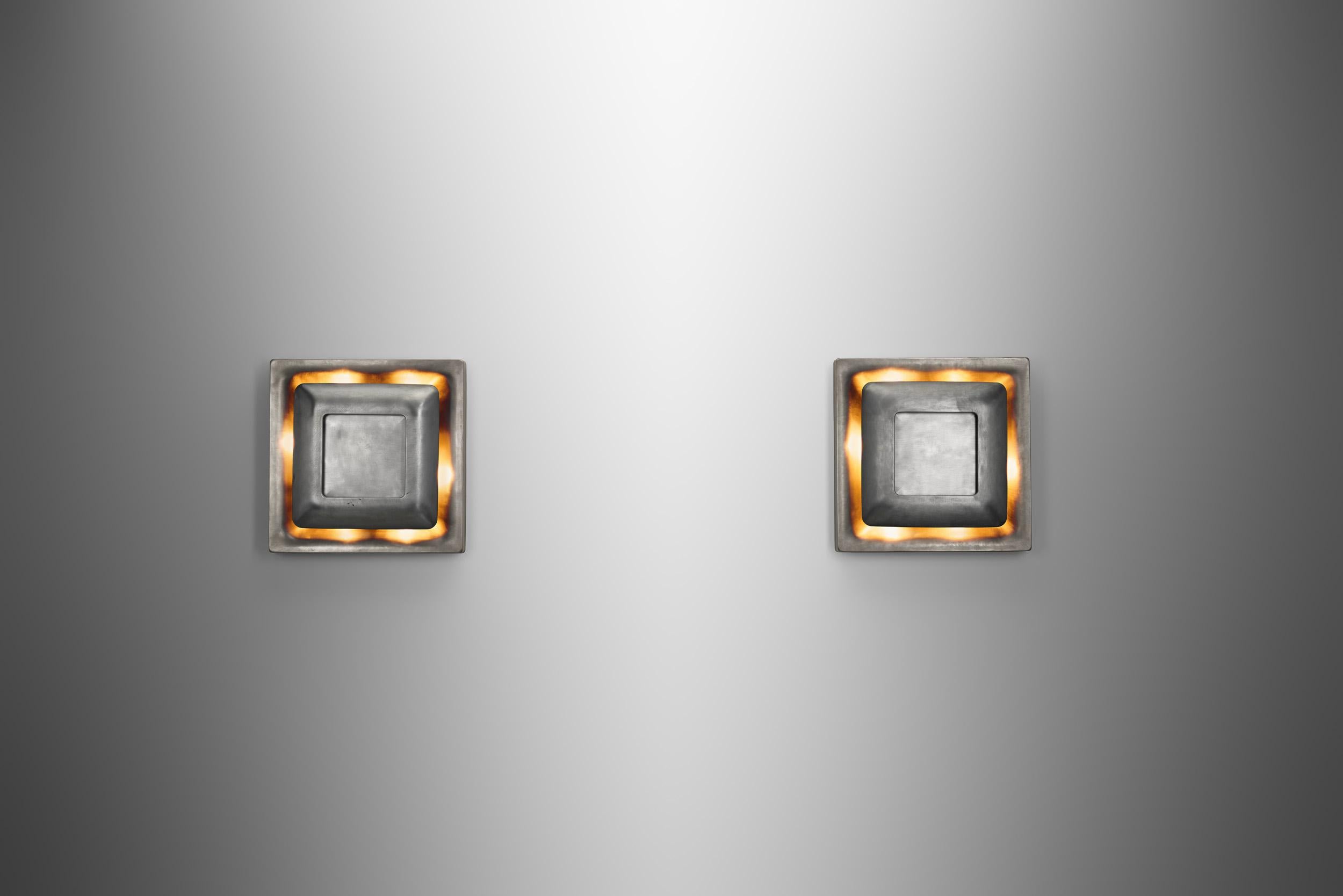 Pareja de lámparas de pared Steel Space Age de Doria, Alemania Años 60 mediados del siglo XX en venta