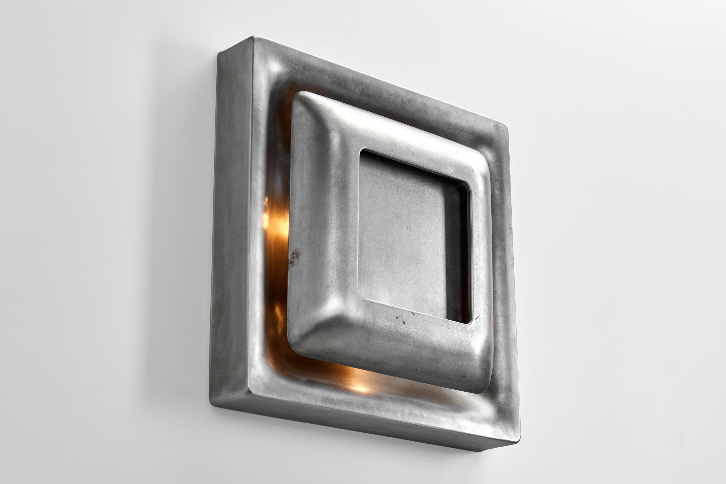 Pareja de lámparas de pared Steel Space Age de Doria, Alemania Años 60 en venta 2