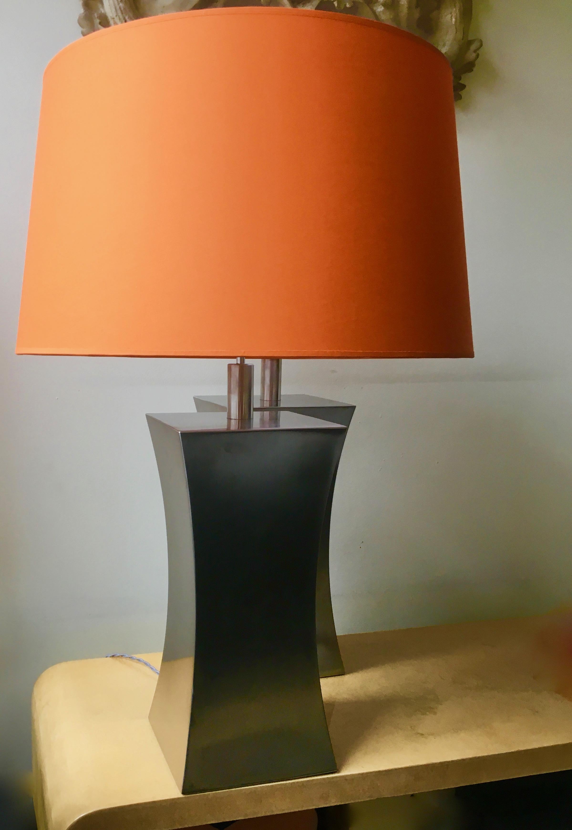 Pair of Steel Table Lamps with Orange Lampshades by Françoise Sée, France, 1970 4