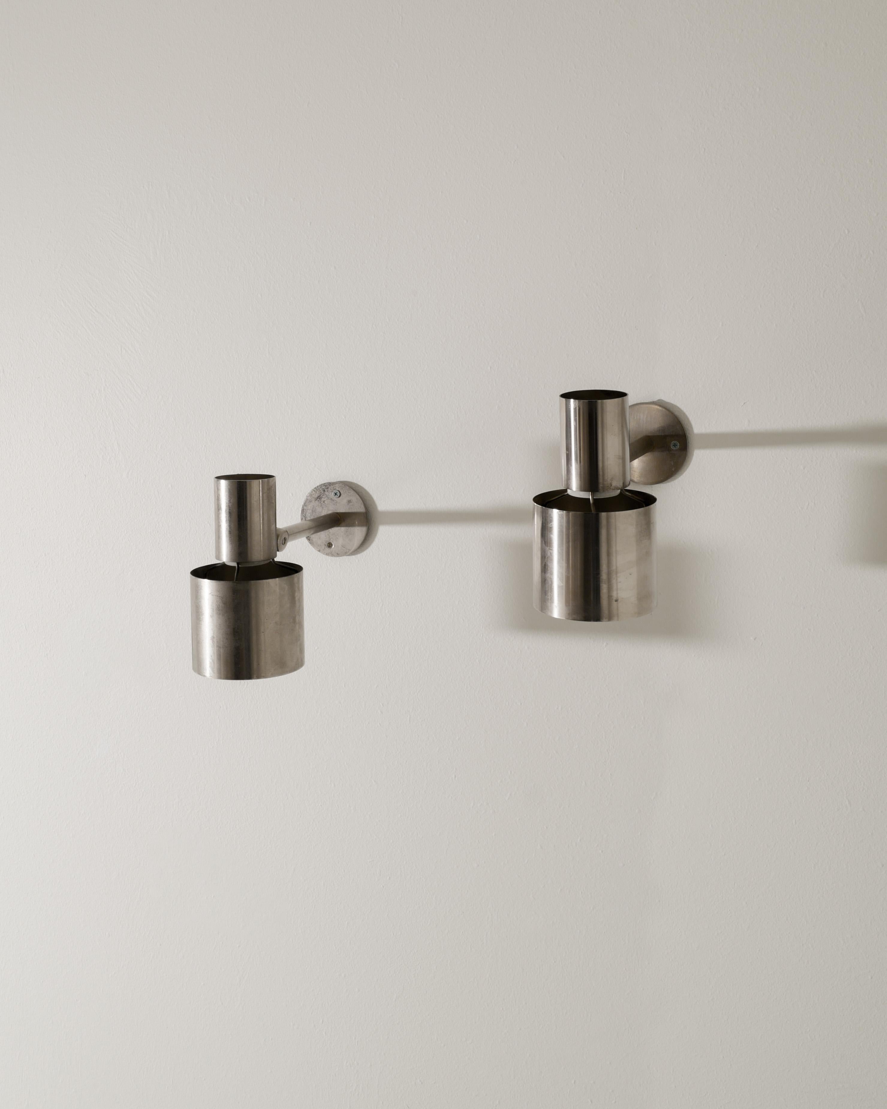 Scandinavian Modern Pair of Steel Wall Lamps by Halldor Gunnløgsson for Louis Poulsen Denmark, 1950s