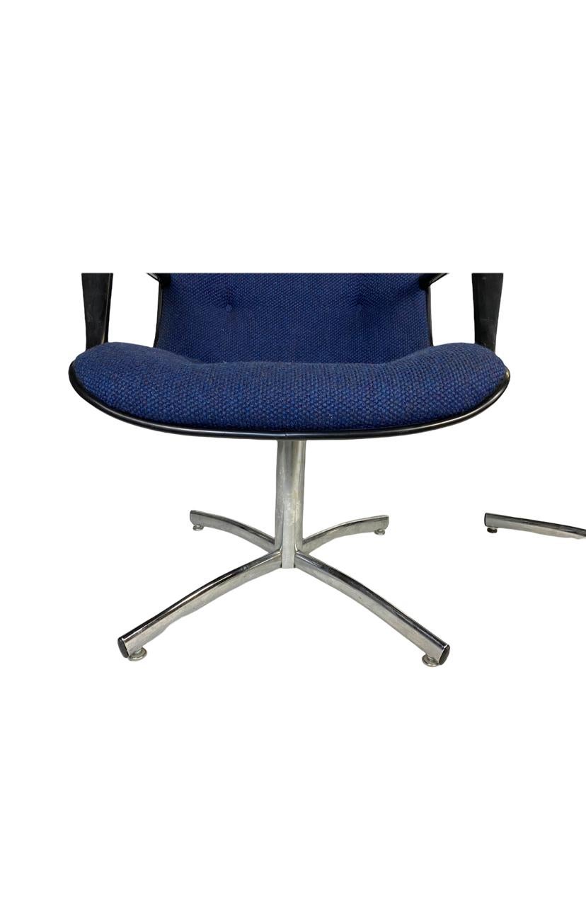 Pair of Steelcase Office Desk Chairs 10