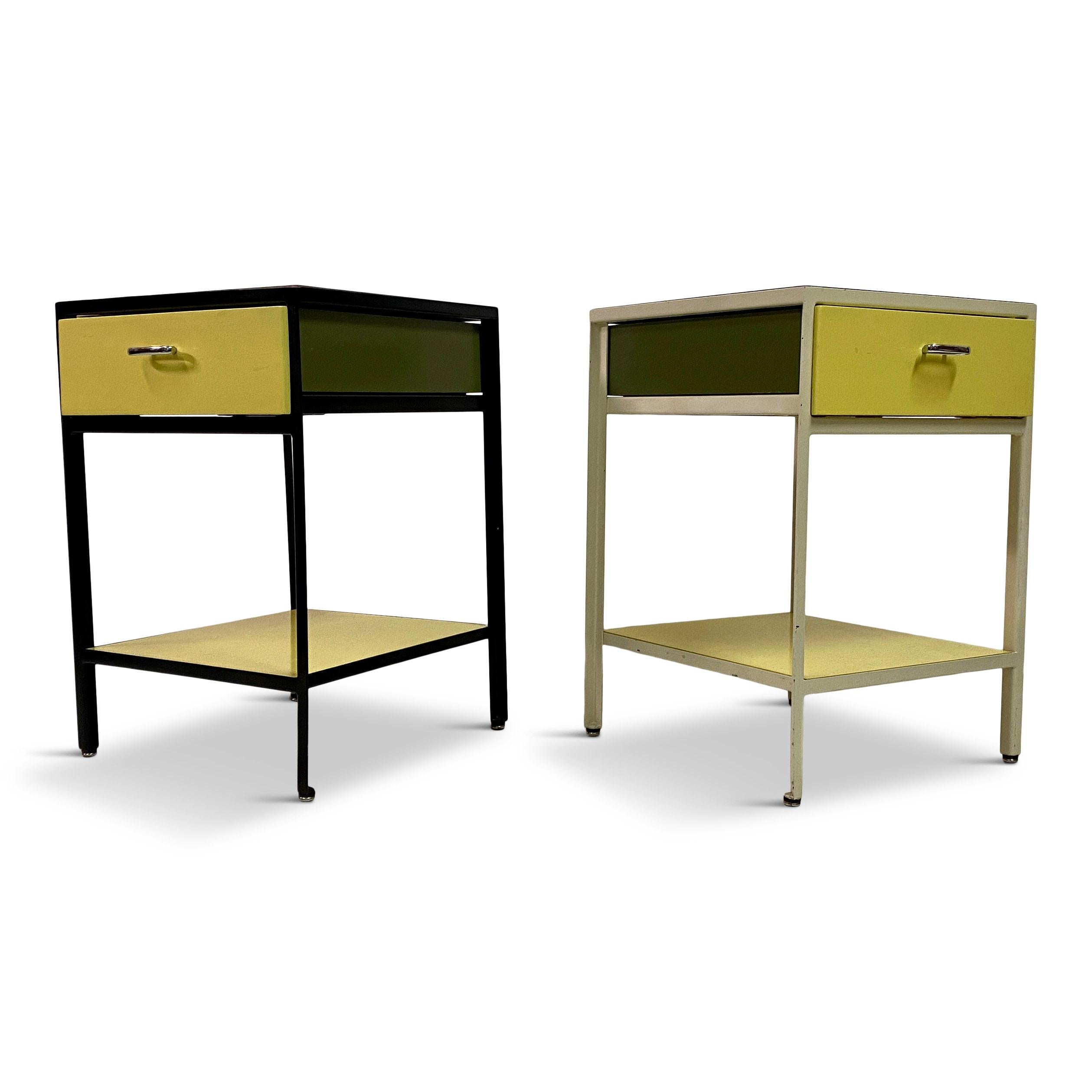 Pair of bedside tables

By George Nelson

Steelframe

Enamelled steel, lacquered wood, laminate, aluminium

1950s USA

 