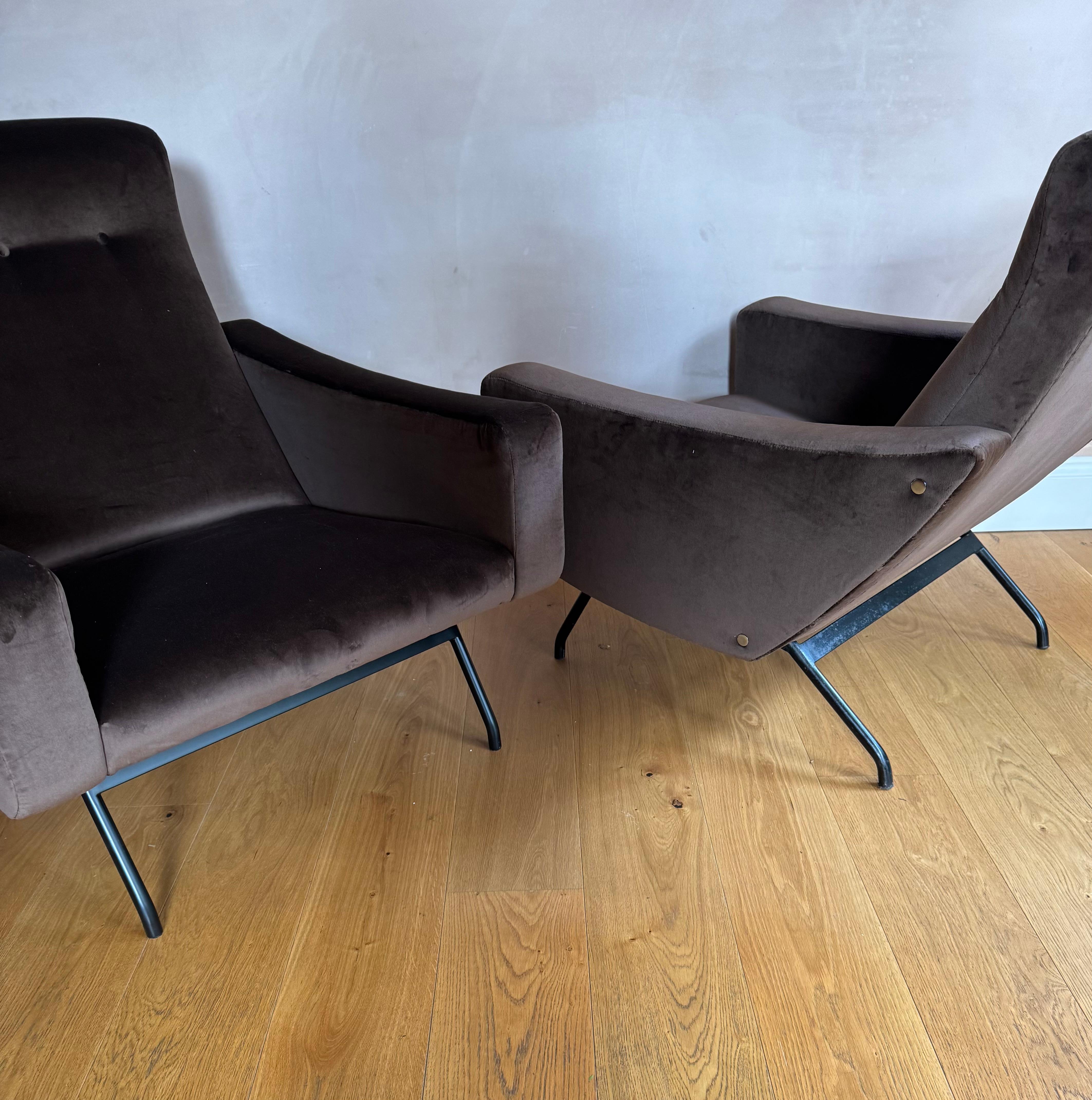 XX secolo Coppia di poltrone Steiner Galeon attribuite a Joseph Andre Motte in vendita