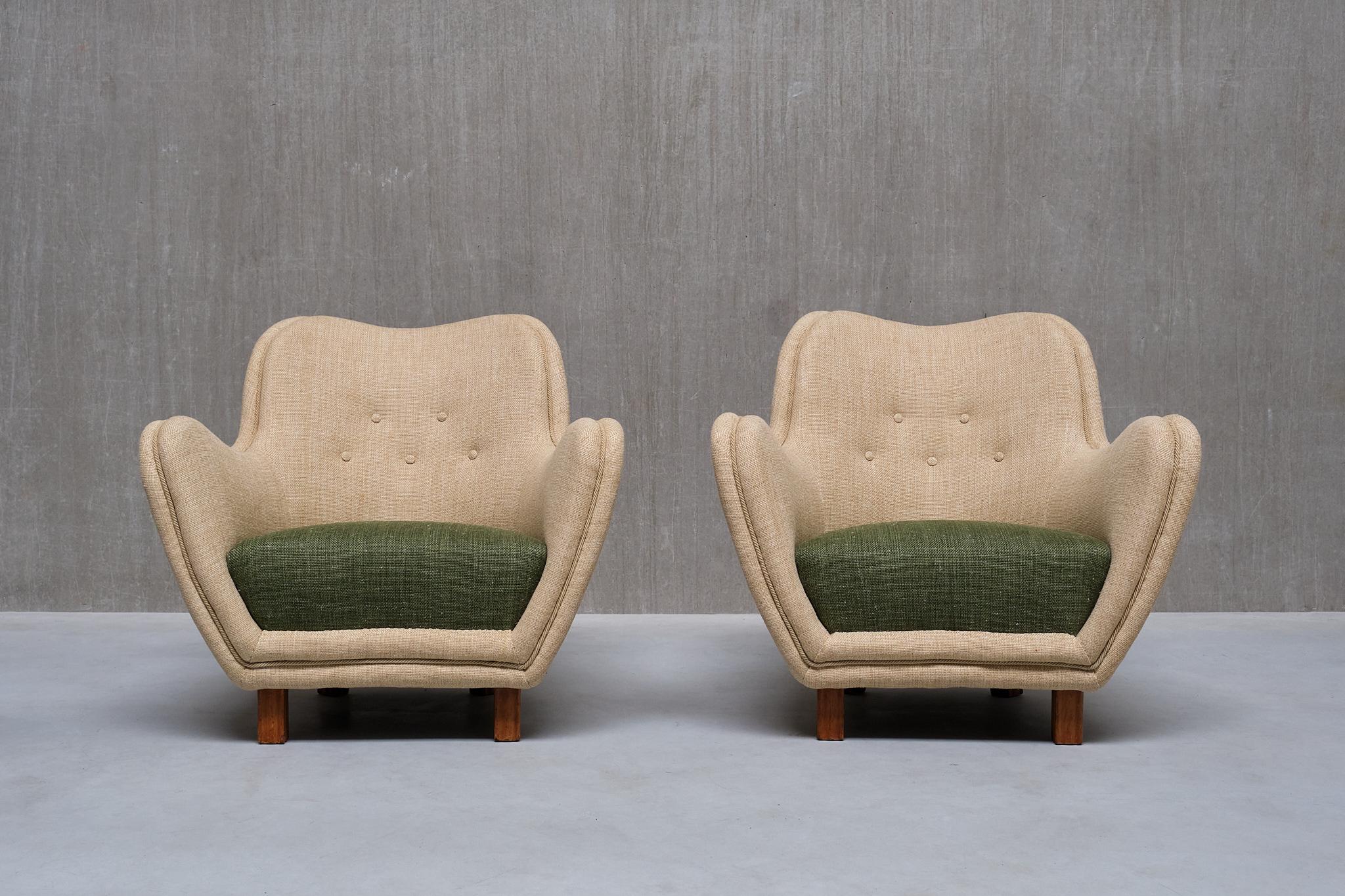 Paire de fauteuils Sten Wicéns en tissu Pierre Frey et orme, Suède, années 1950 en vente 8