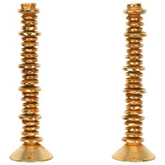 Paire de chandeliers Stephane Galerneau en étain plaqué or, années 1990