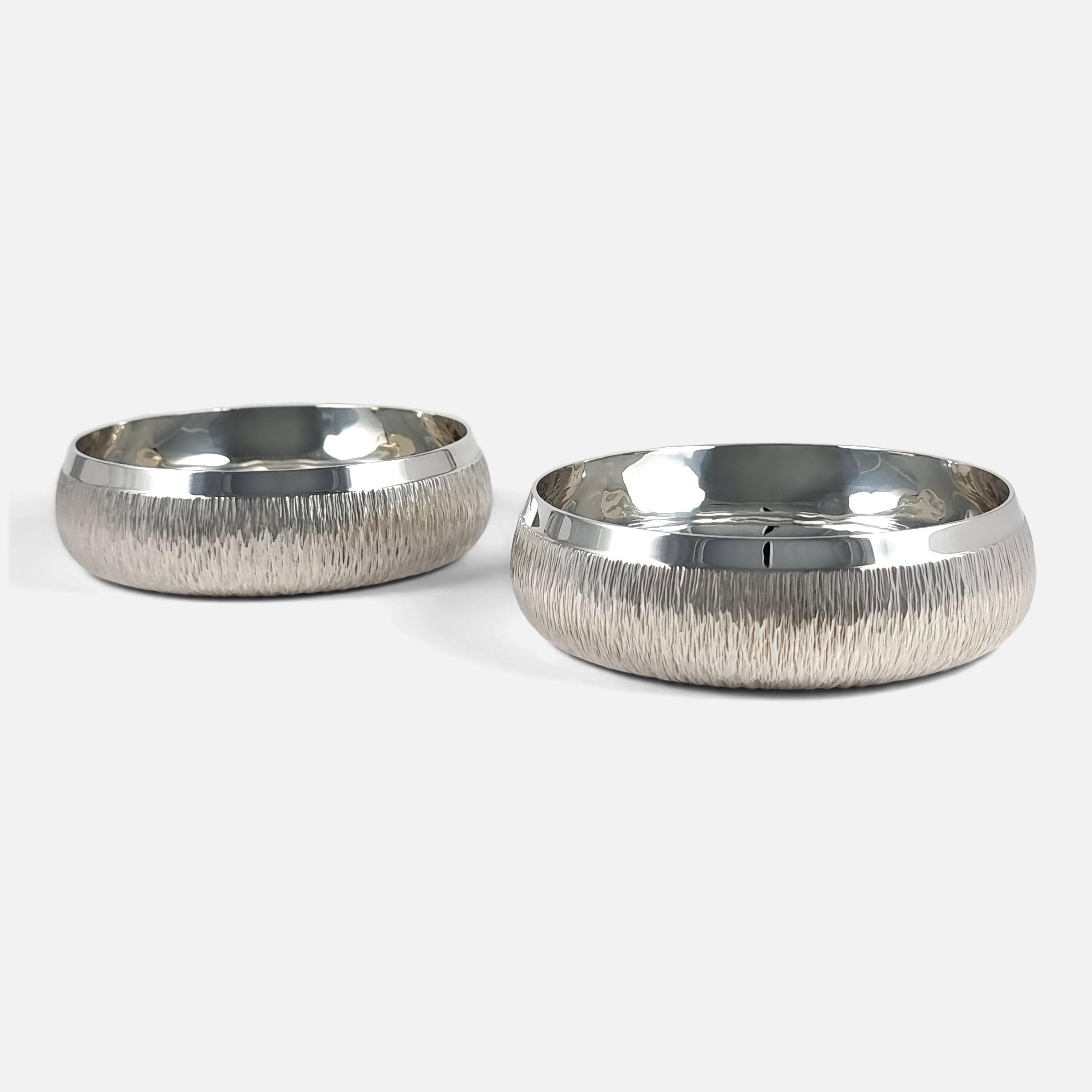 Pair of Sterling Silver Bowls, Gerald Benney, 1983 5