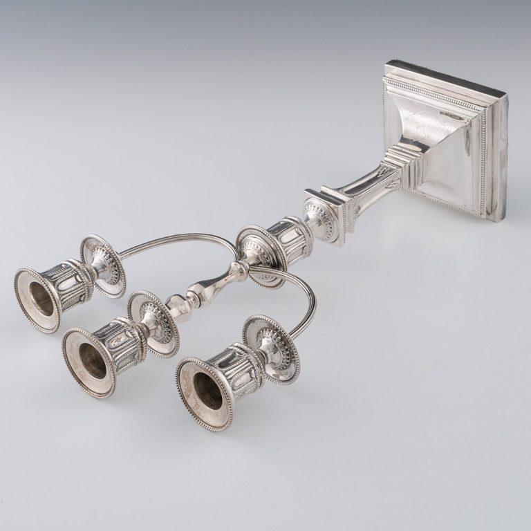 Paire de candélabres en argent sterling Sheffield 1883 Bon état - En vente à Tunbridge Wells, GB