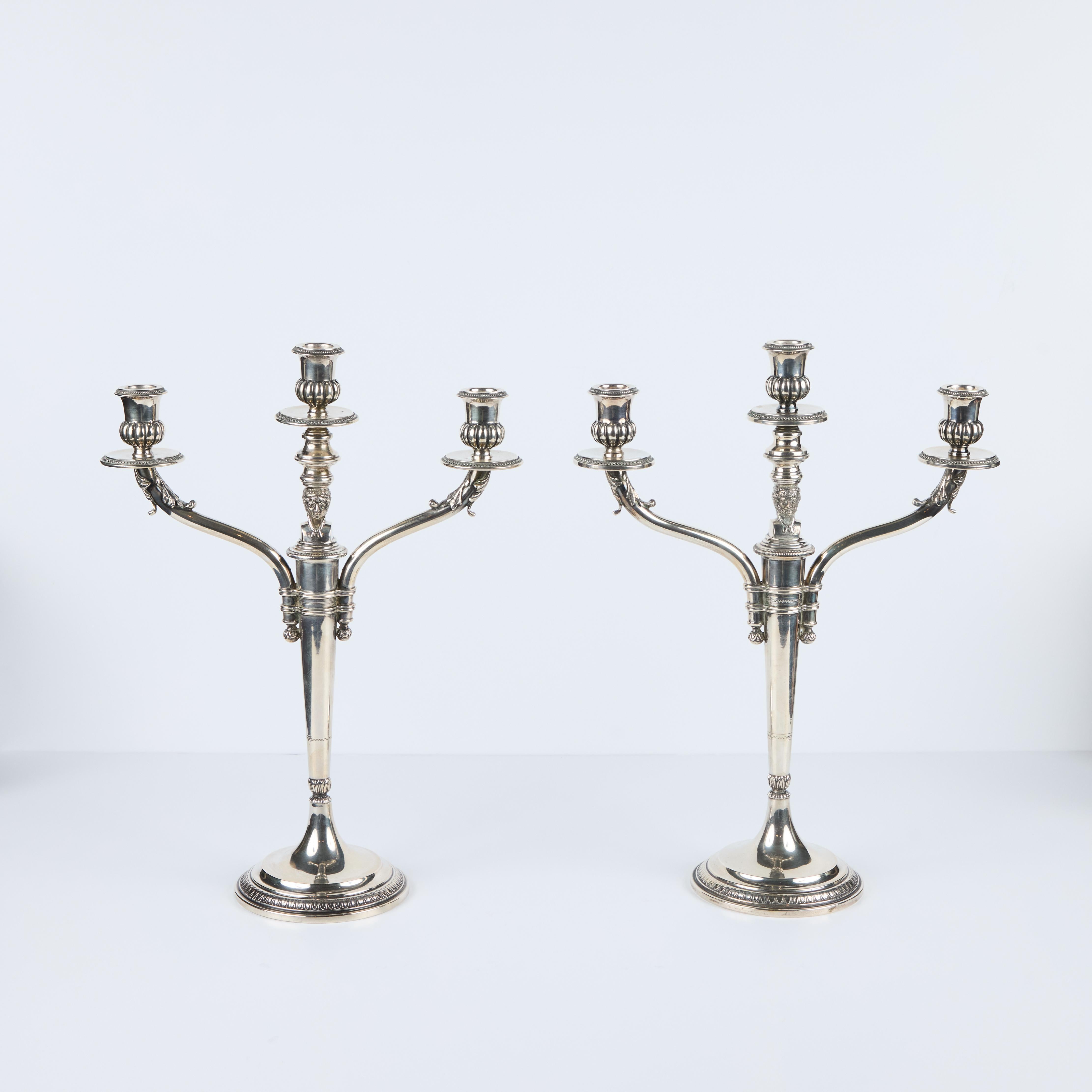 Inizio XX secolo Coppia di candelabri in argento 925 con doppio Giano in vendita
