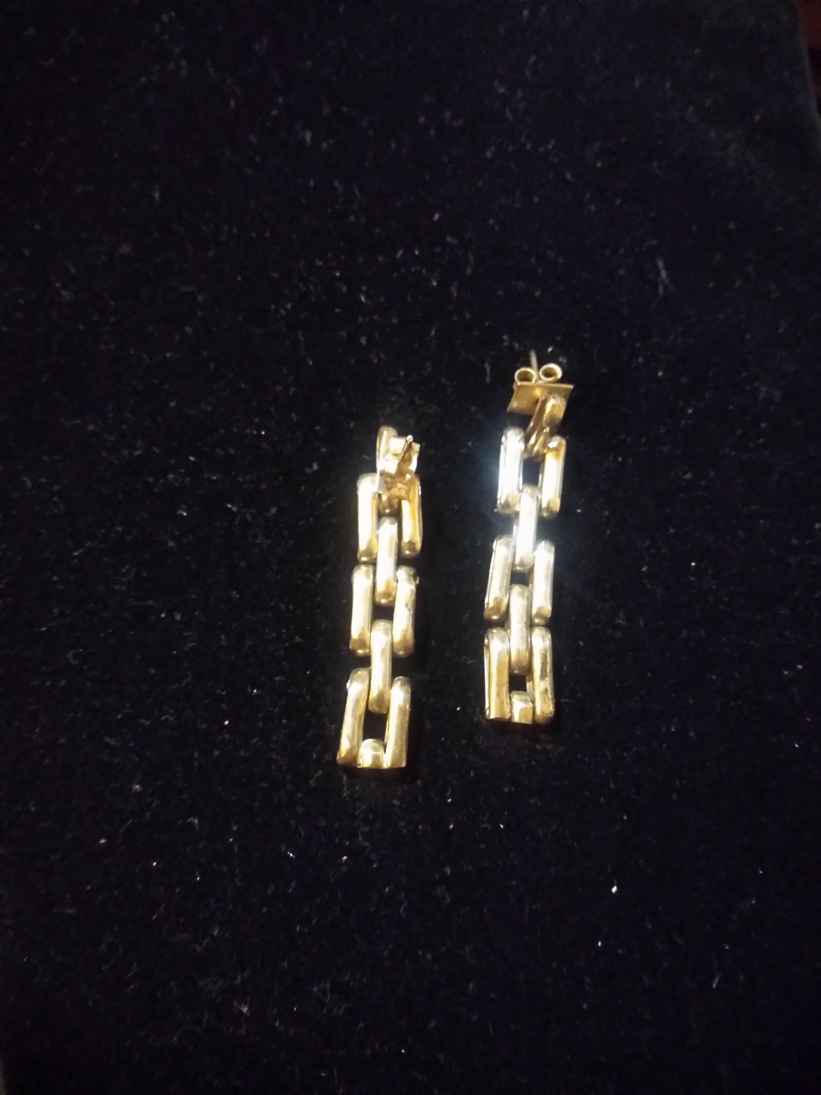 Pair of Sterling Silver Chain Link Earrings In Good Condition In Pasadena, TX