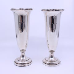 Pair of Sterling Silver Elkington & Co Vases Birmingham, 1918