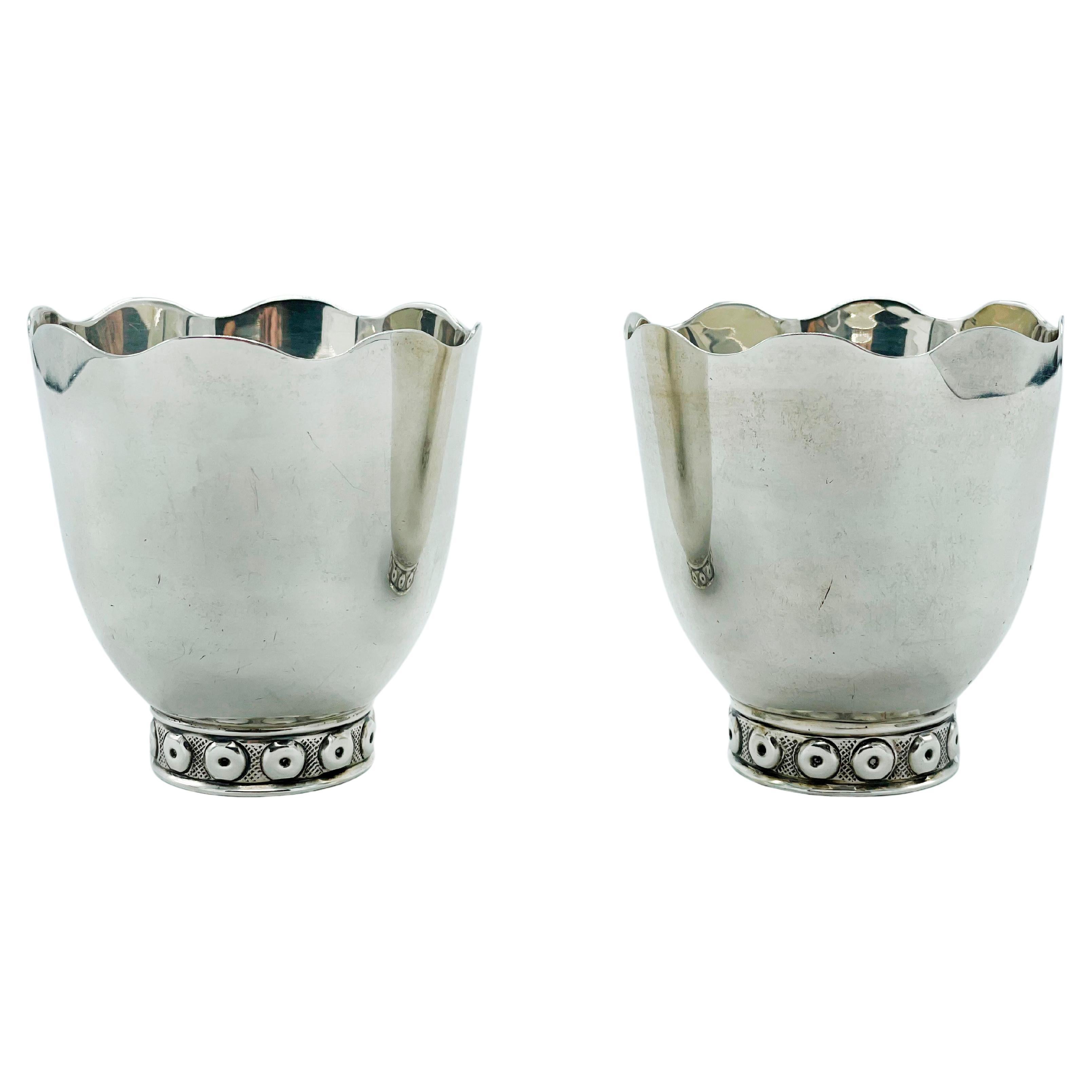 Pair of sterling Silver Glasses by Tane Orfebres For Sale