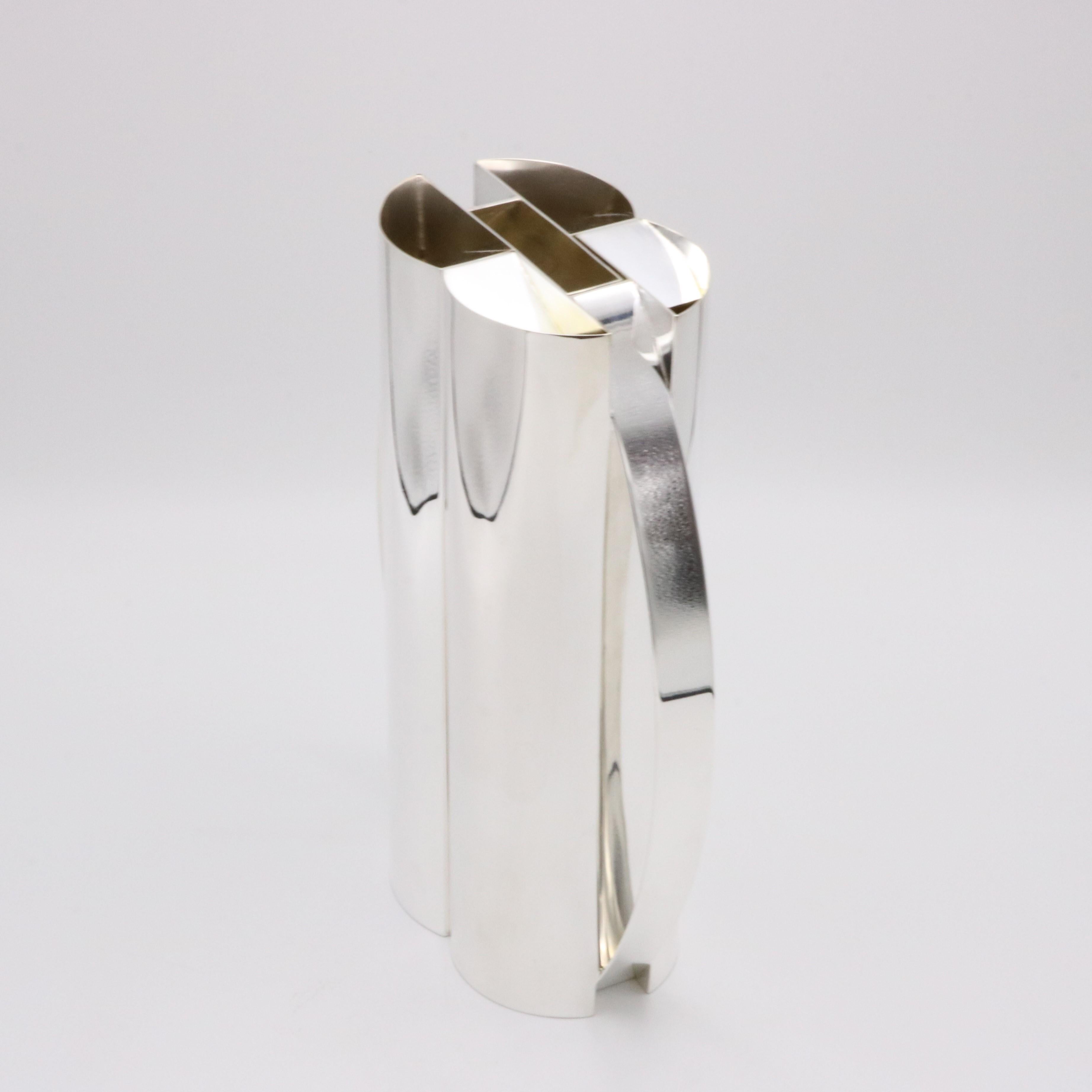 Argento Coppia di caraffe intrecciate in argento sterling in vendita