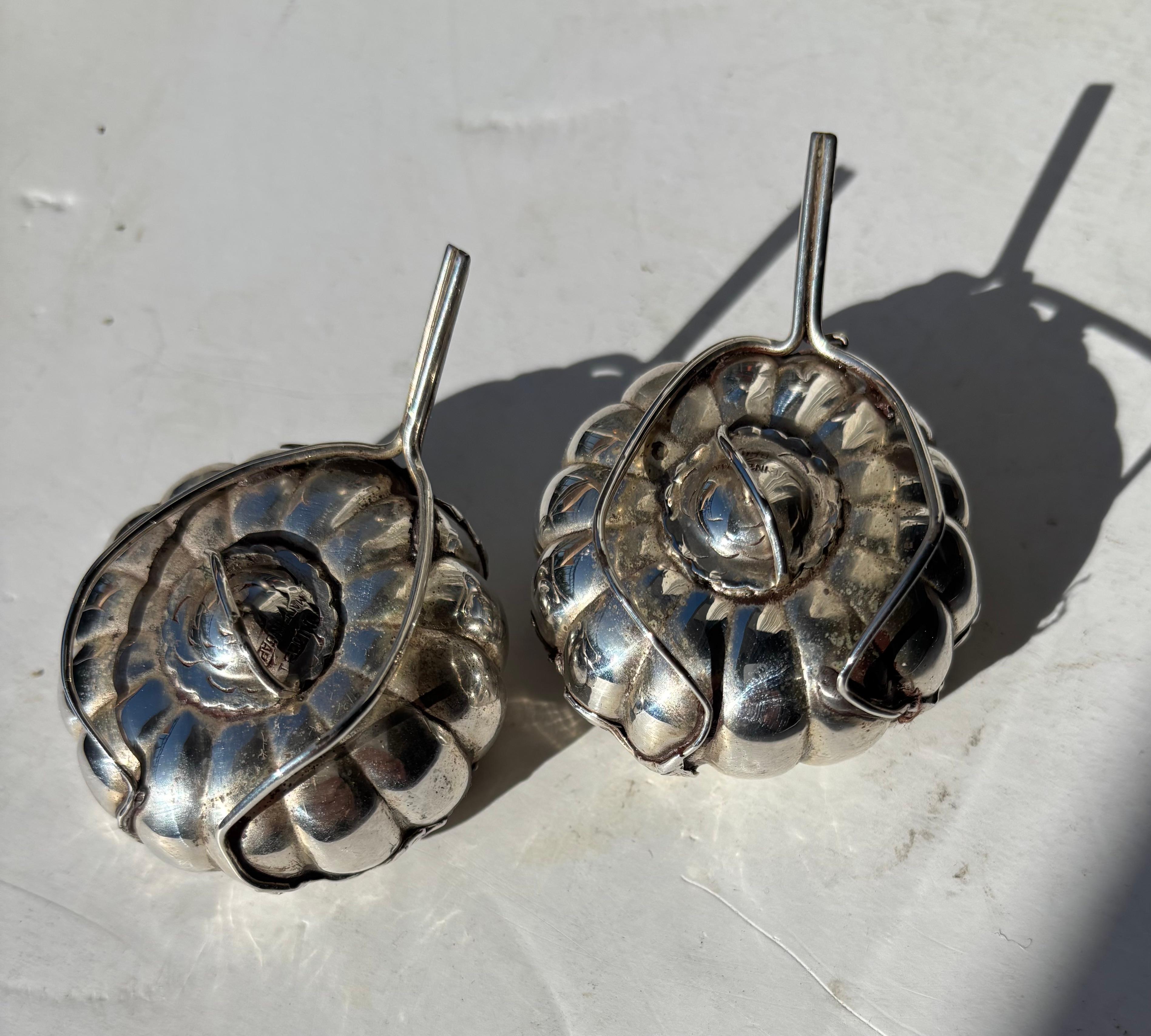 Modern Pair of Sterling Silver salt shakers / cellars , pumpkin / flower lotus , Japan For Sale