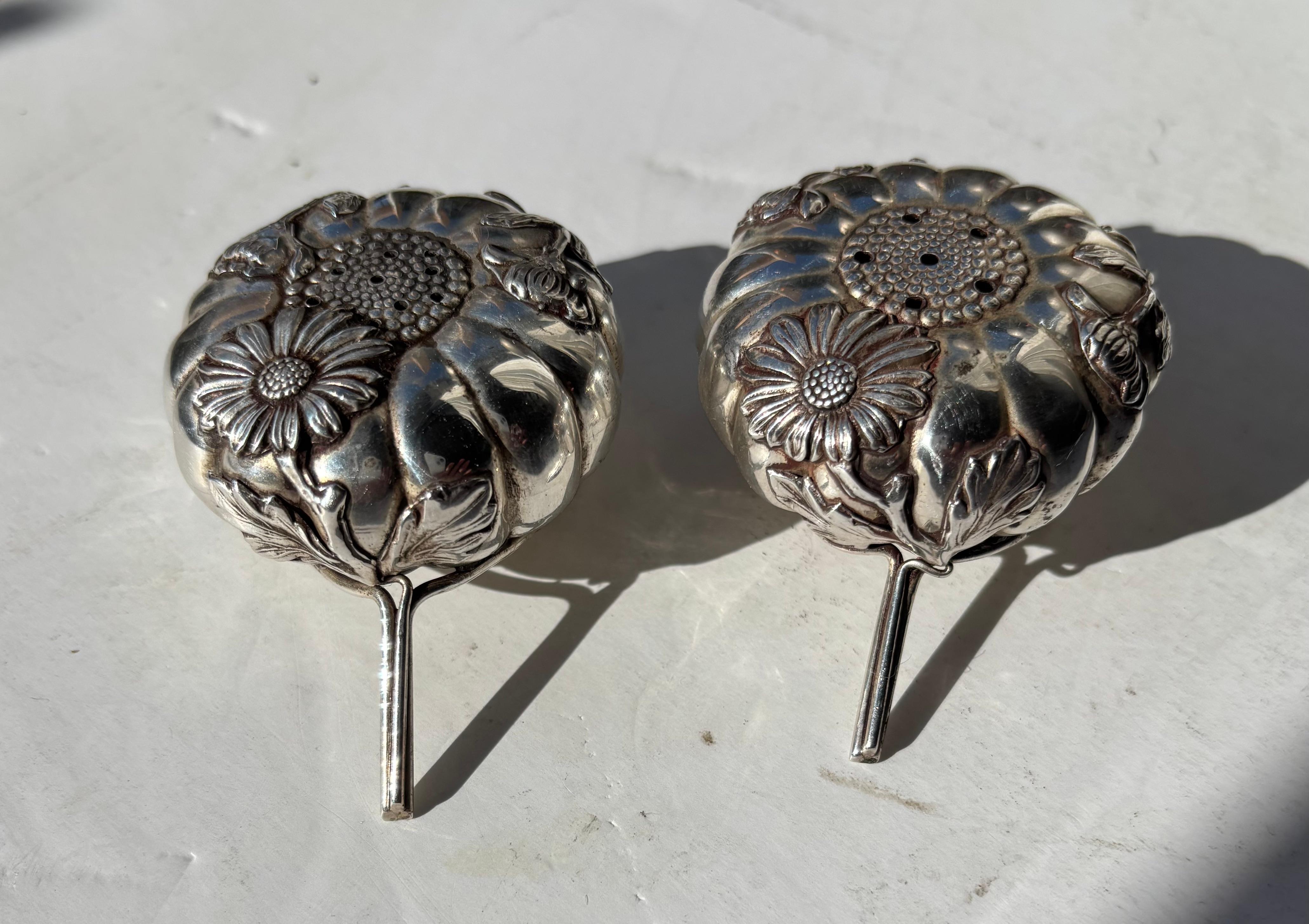 Japanese Pair of Sterling Silver salt shakers / cellars , pumpkin / flower lotus , Japan For Sale
