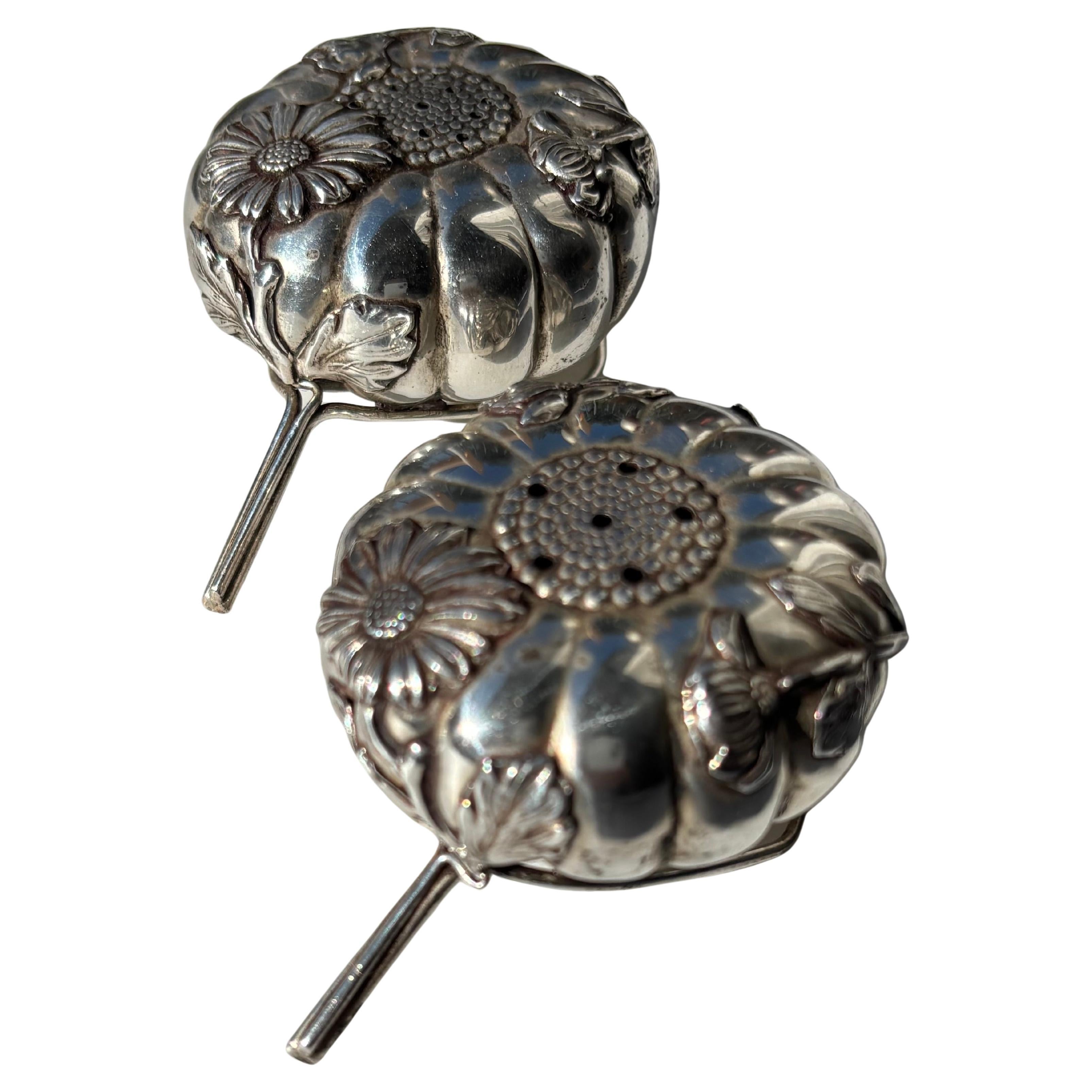 Pair of Sterling Silver salt shakers / cellars , pumpkin / flower lotus , Japan For Sale