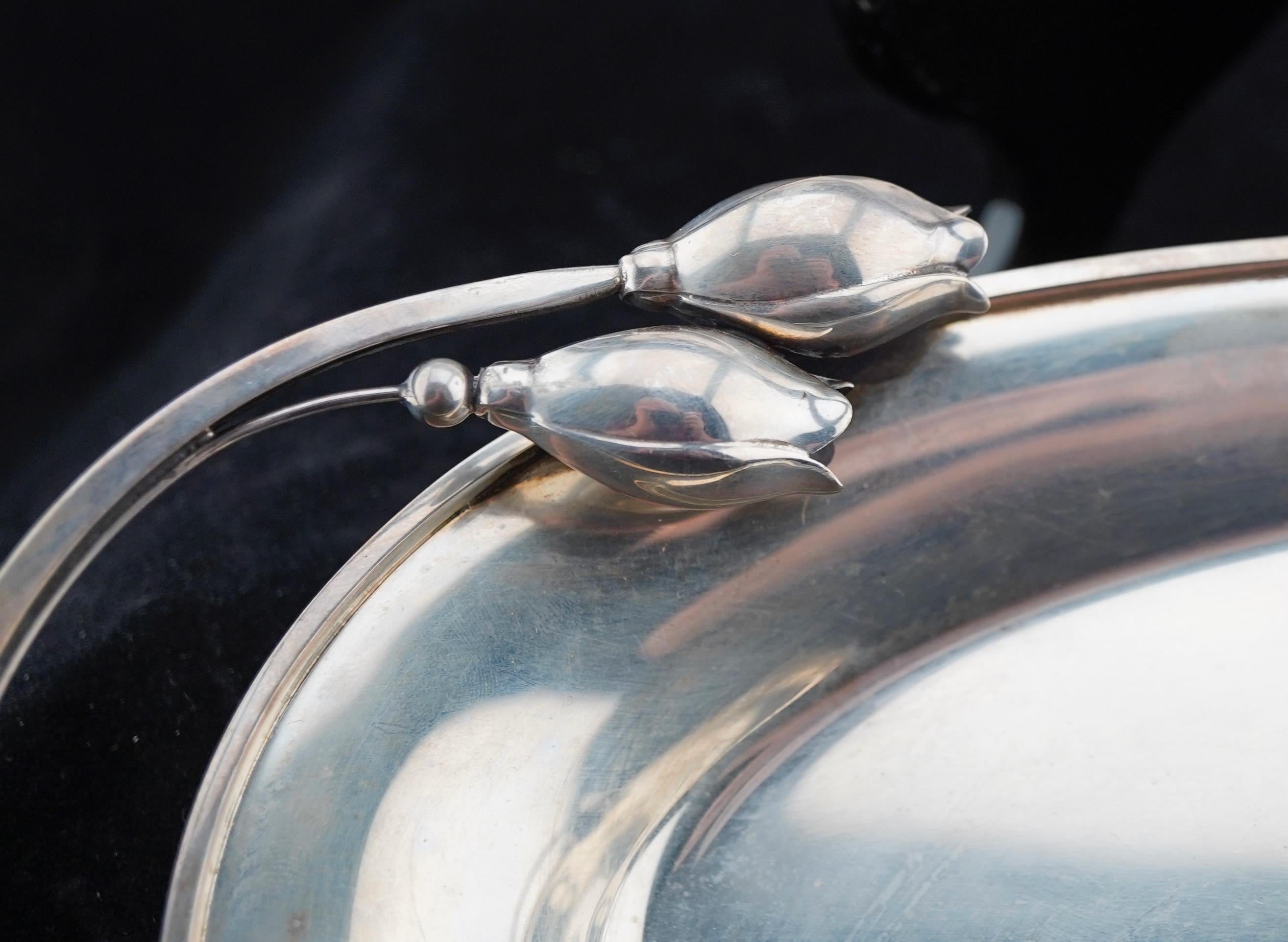 Mid-Century Modern Pair of Sterling Silver Serving Dishes by Alphonse La Paglia 1952 For Sale