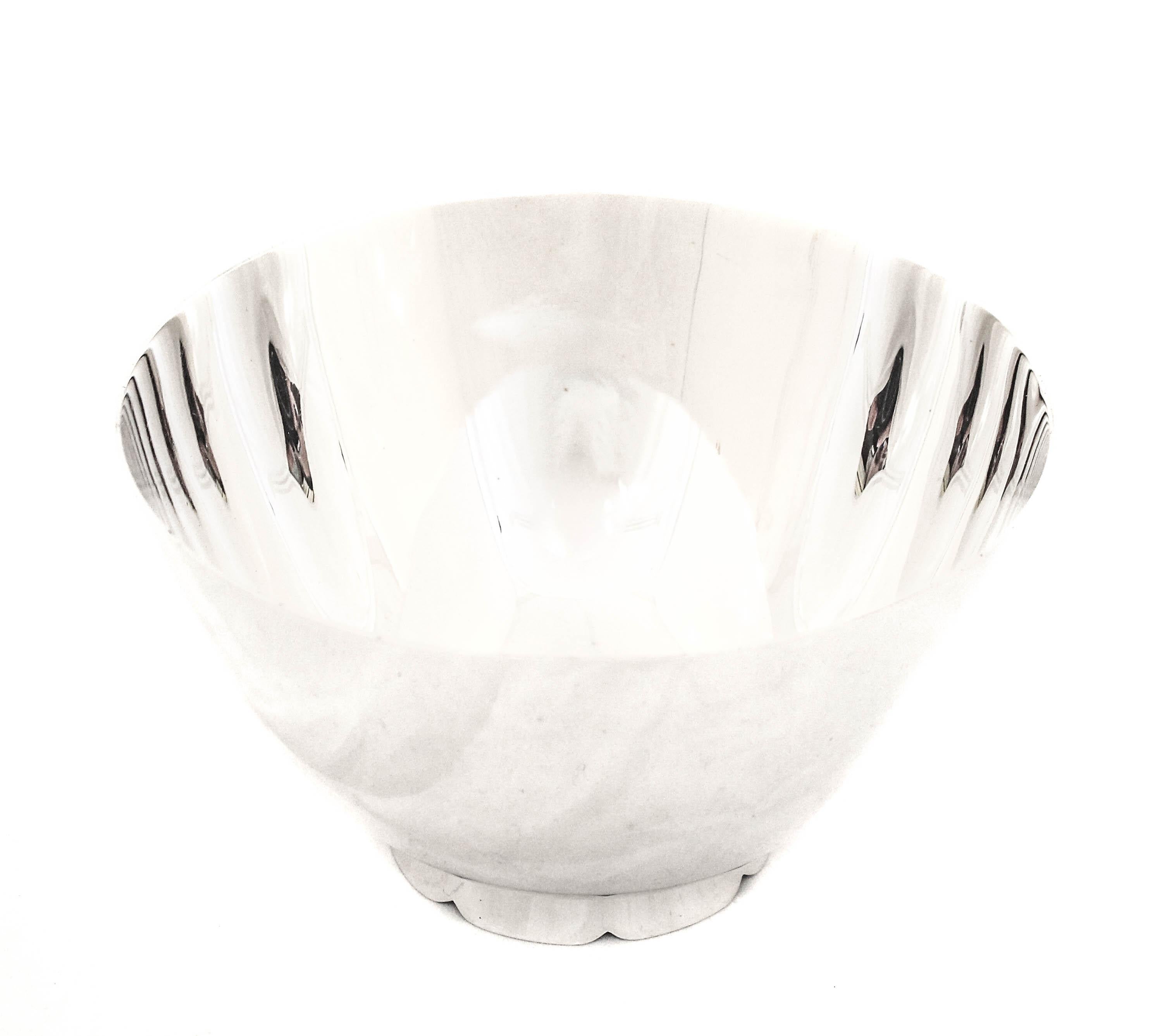 Paar Tiffany-Schalen aus Sterlingsilber im Zustand „Hervorragend“ im Angebot in Brooklyn, NY