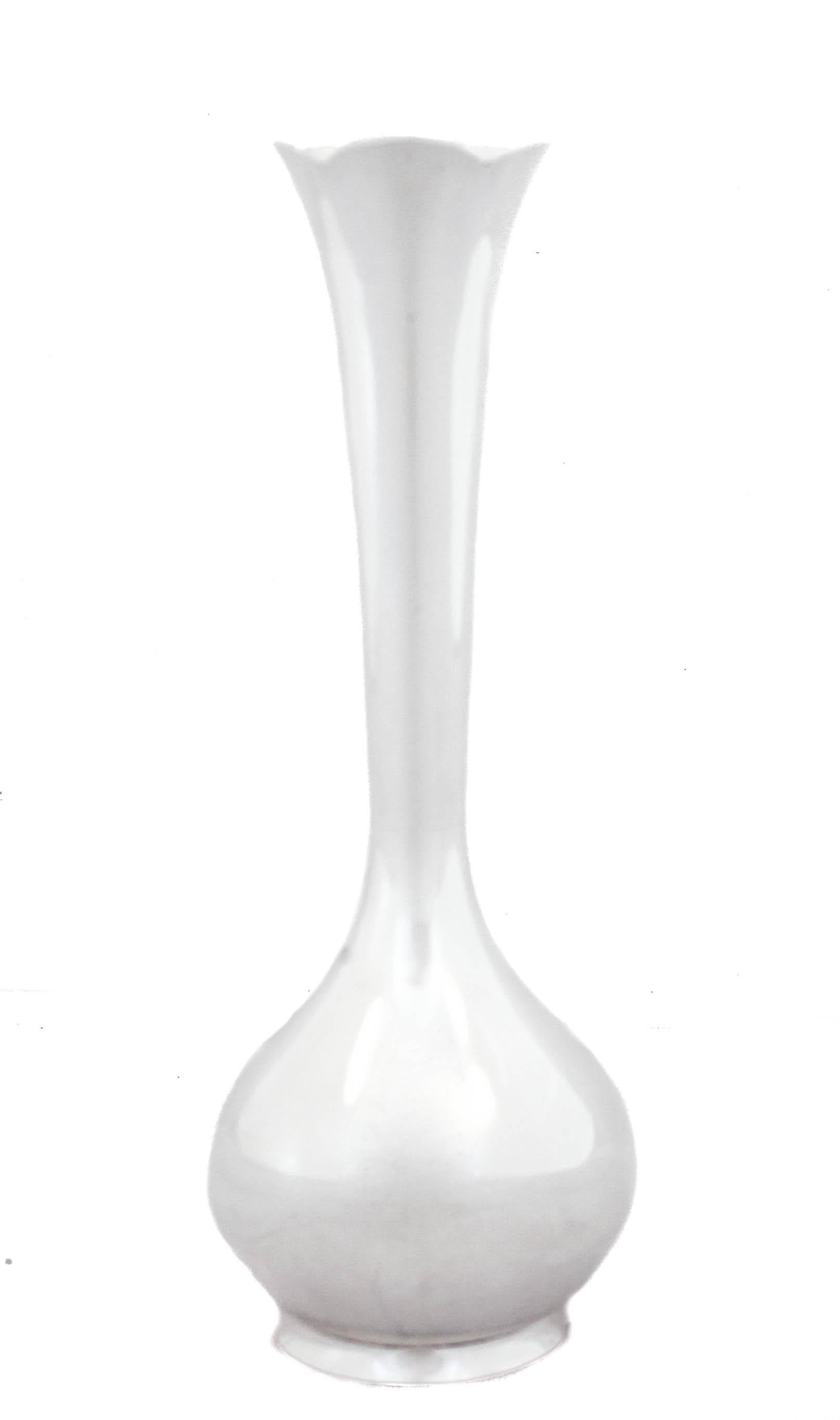 Being offered is a pair of Mid-Century Tiffany & Company sterling silver bud vases.  It’s so rare to find a pair of vases so we’re especially happy to offer them.  They have an unusual shape; an elongated neck with a bubble shape body.  The top rim