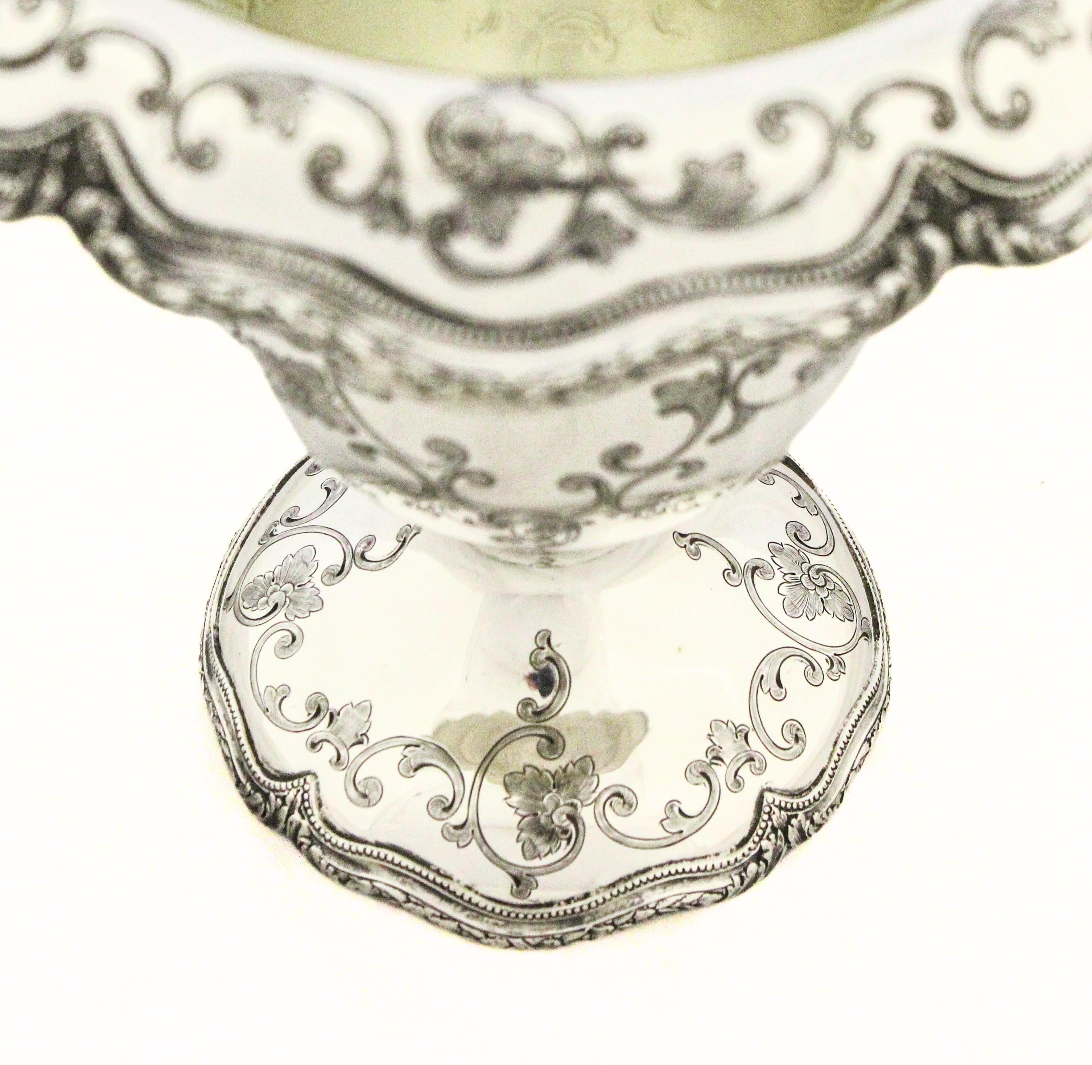 Pair of Sterling Silver Urn-Form Vases In Excellent Condition For Sale In Brooklyn, NY