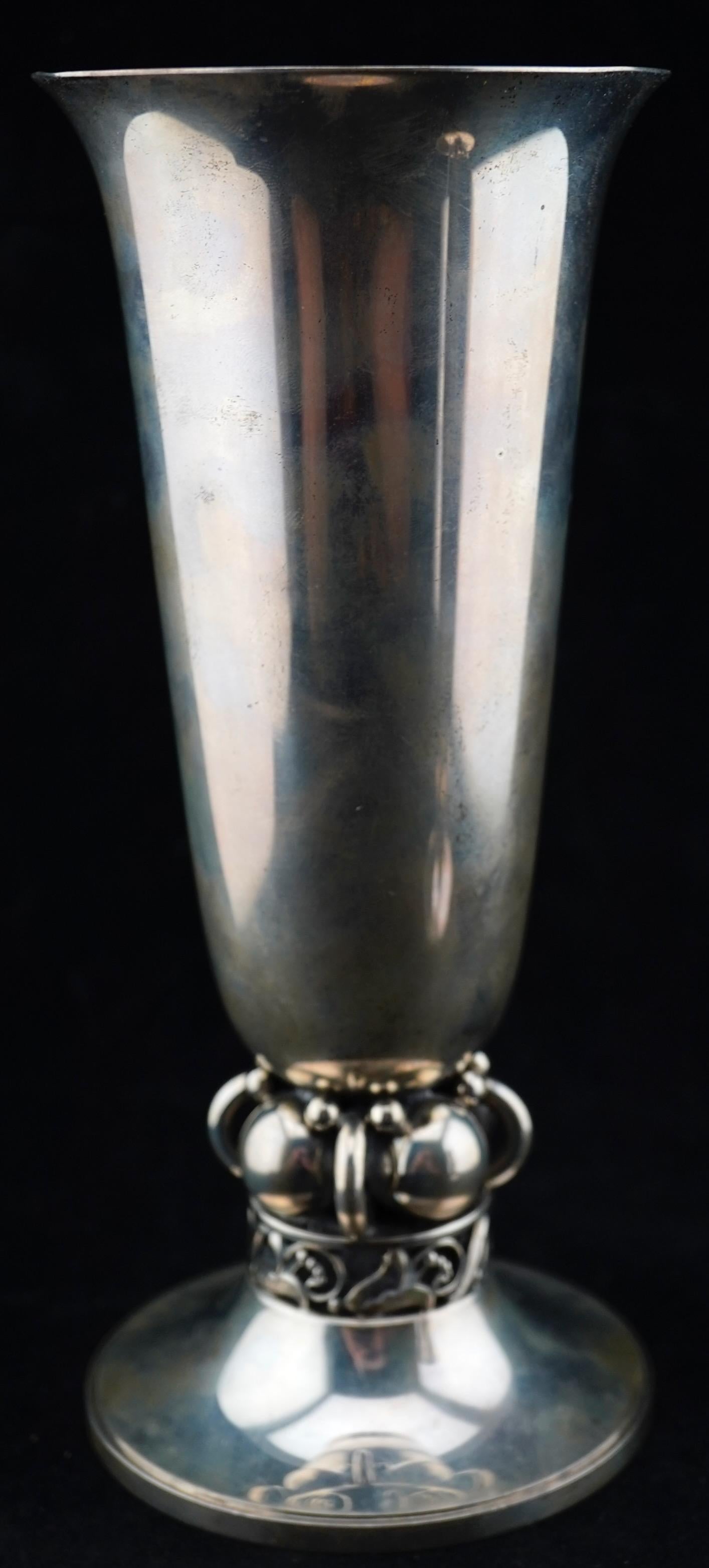 Americano Coppia di vasi in argento Sterling di Alphonse La Paglia 1952 in vendita