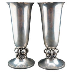 Coppia di vasi in argento Sterling di Alphonse La Paglia 1952