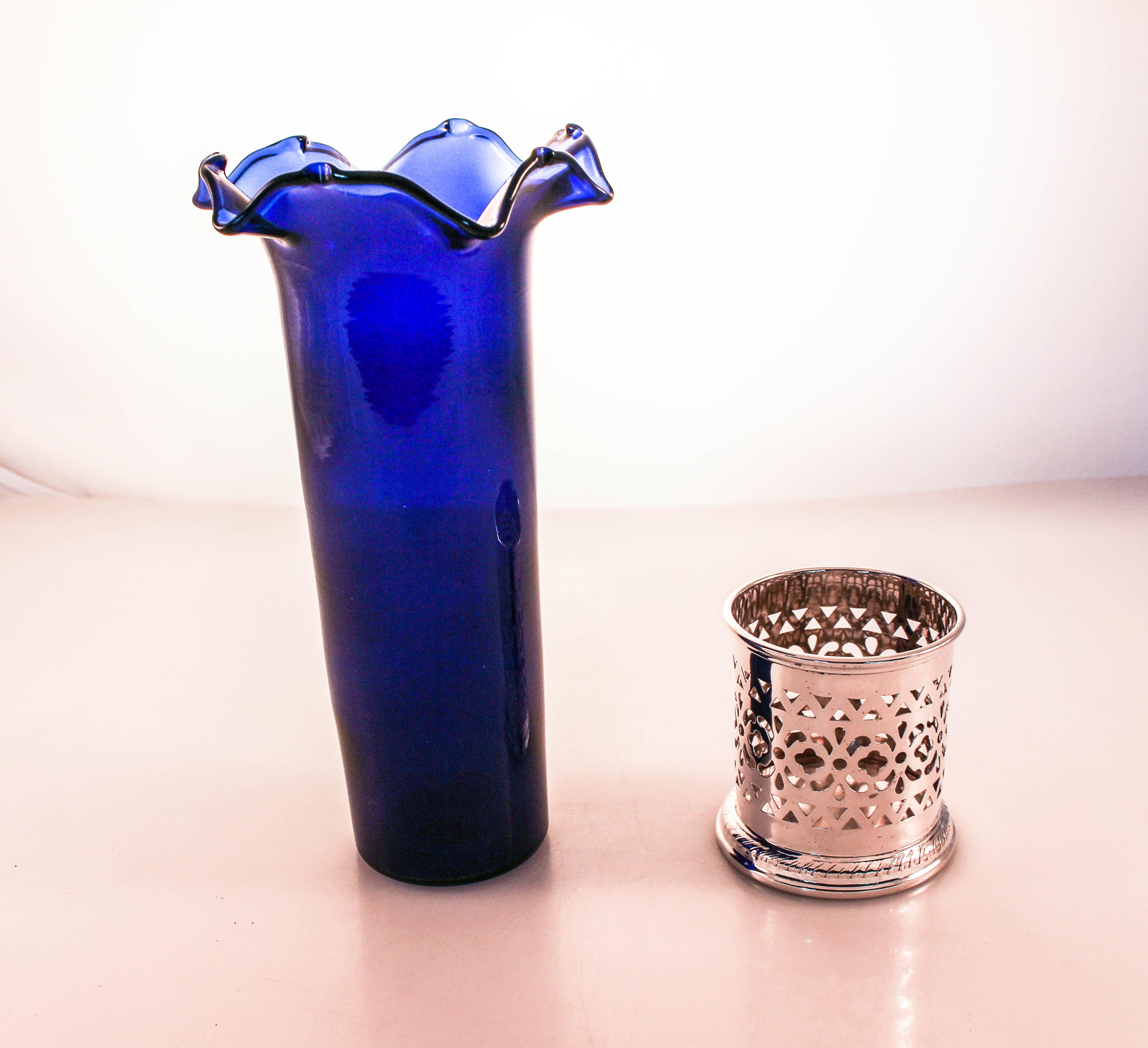 Mid-20th Century Pair of Sterling Vases with Cobalt Liners