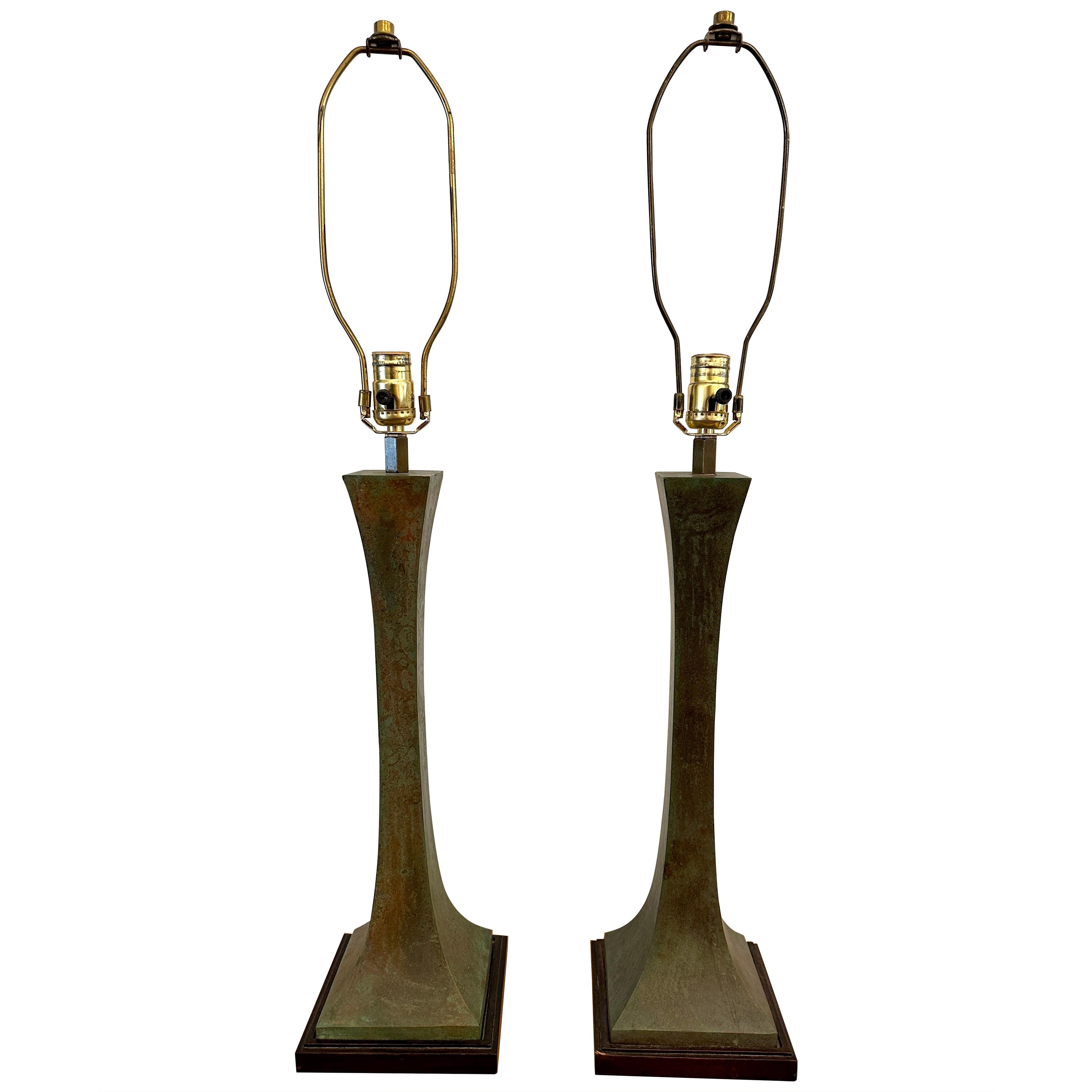 Coppia di lampade da tavolo in bronzo verdastro di James Stewart Ross James per Hansen