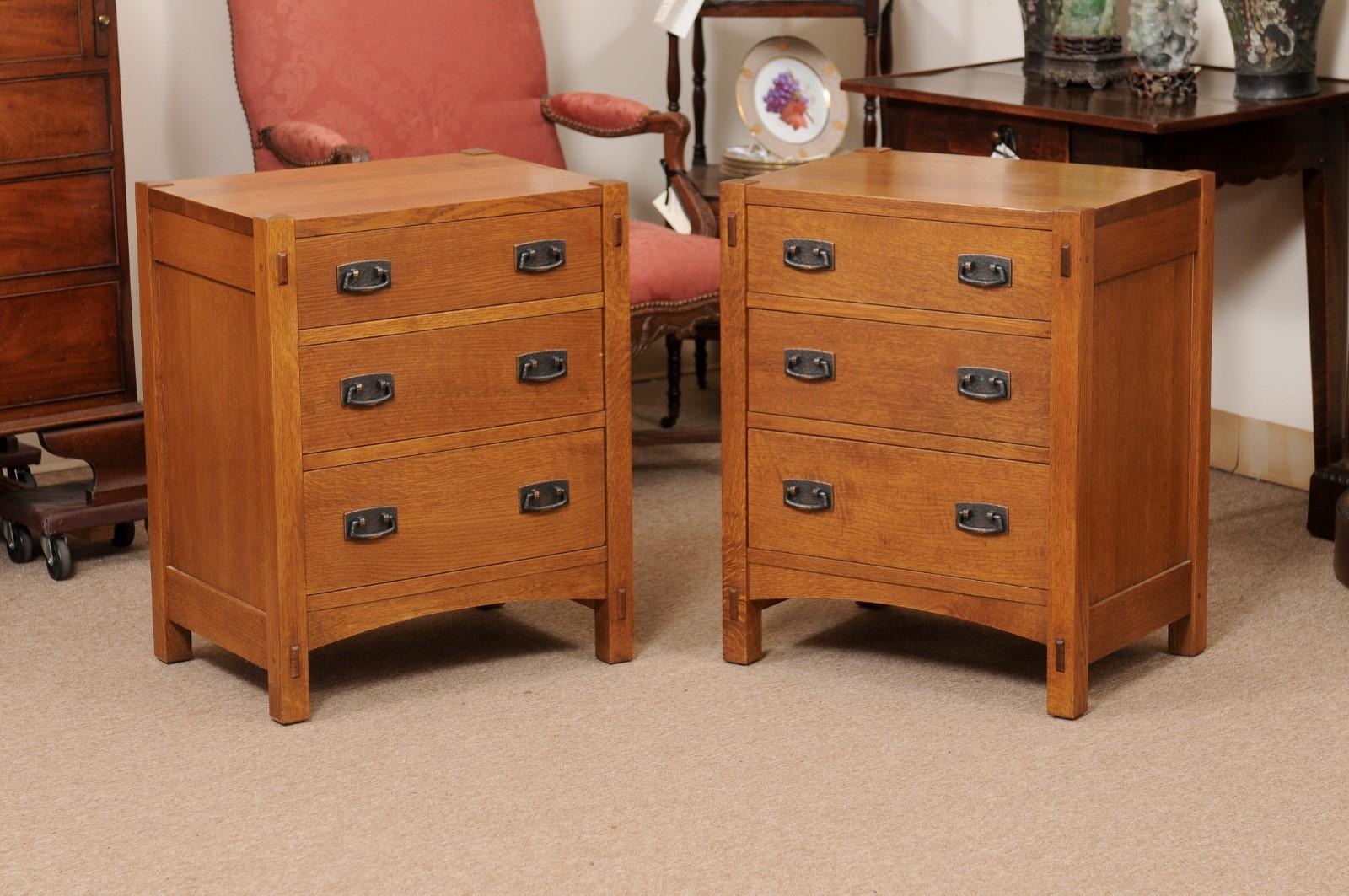 Pair of Stickley Mission Style Oak Nightstands / Side Tables with Drawers 4