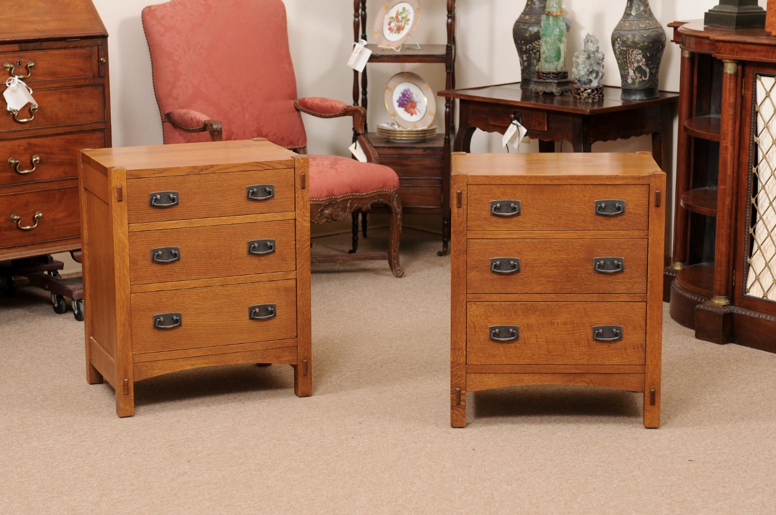 Pair of Stickley Mission Style Oak Nightstands / Side Tables with Drawers 5