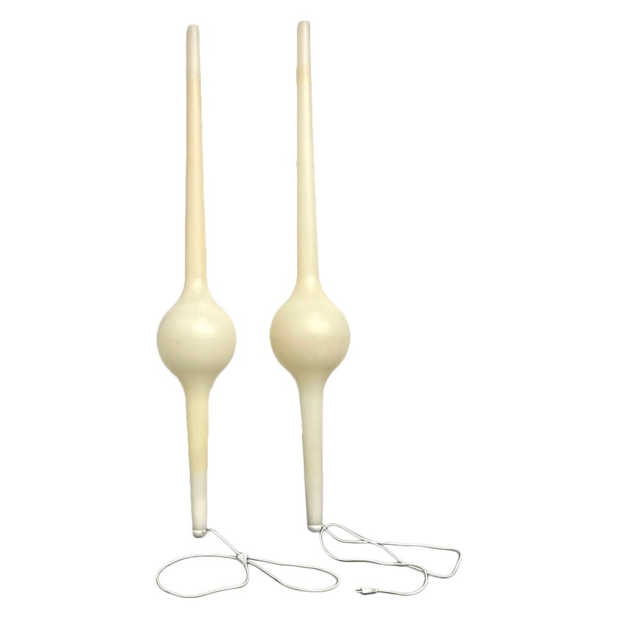 Ein Paar Sticklight-Lampen von Michael Young im Angebot