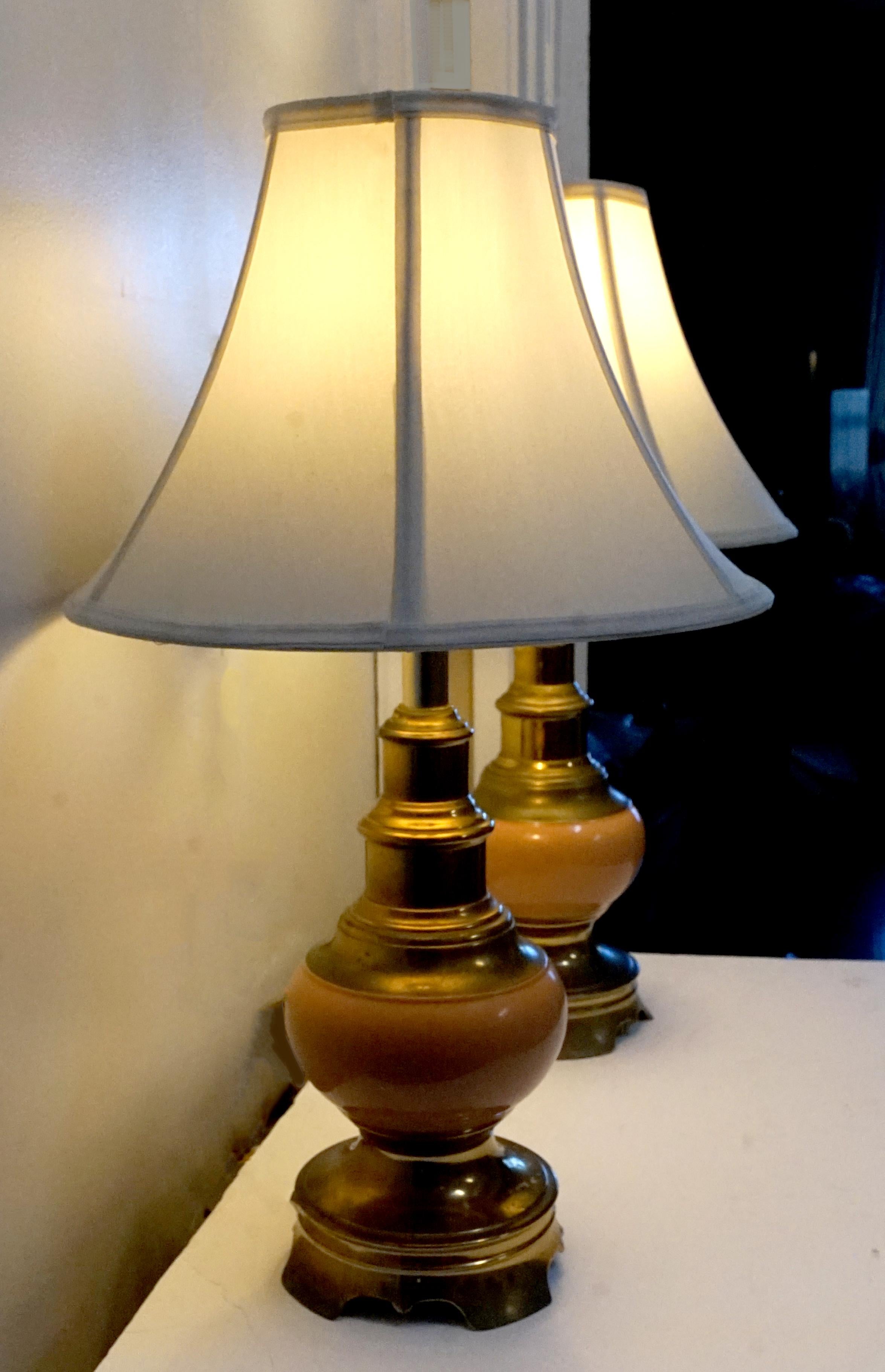 American Pair of Stiffel Brass and Ceramic Vintage  Ostrich Egg and Brass Lamps For Sale