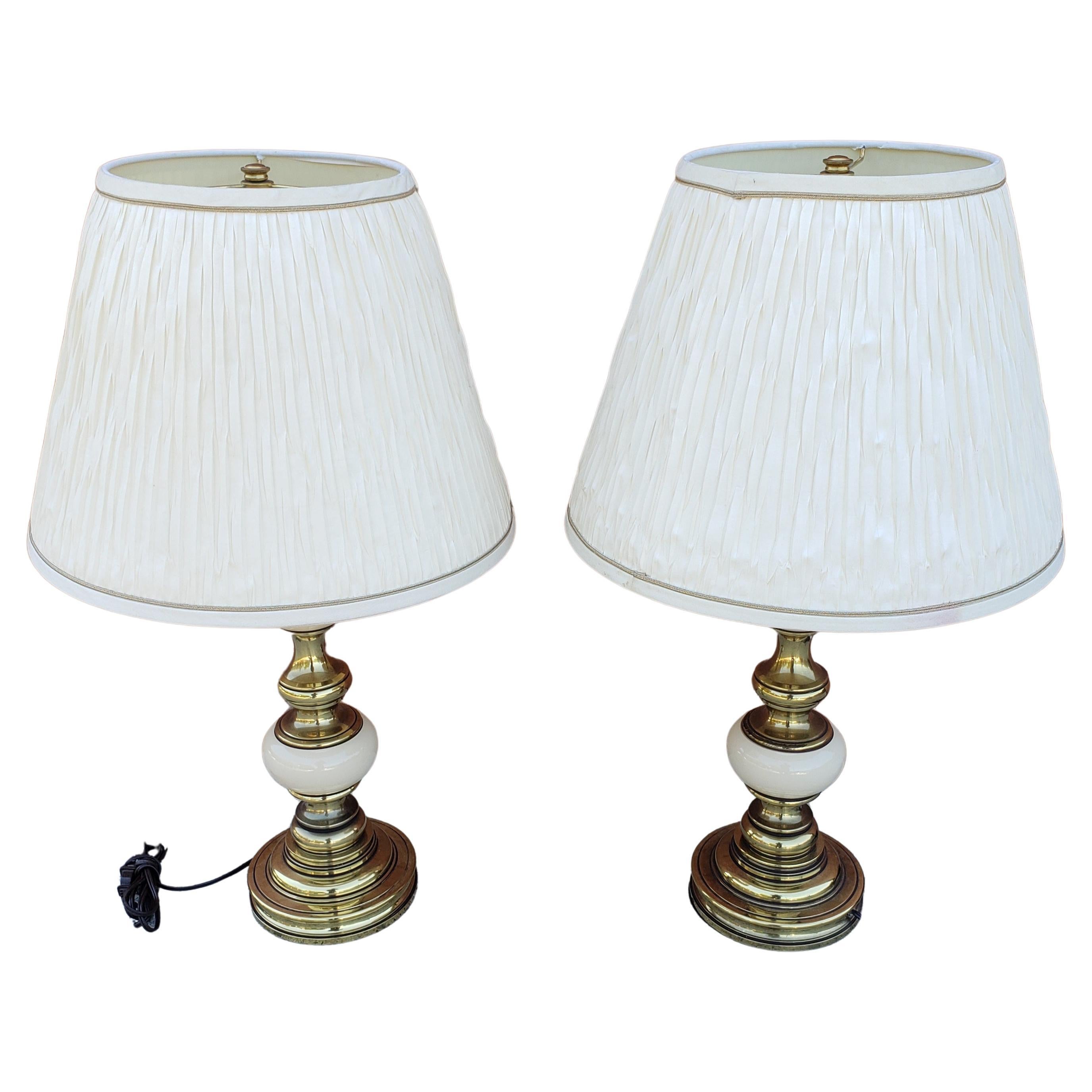 Pair of Stiffel Heavy Brass and Porcelain Table Lamps In Good Condition For Sale In Germantown, MD