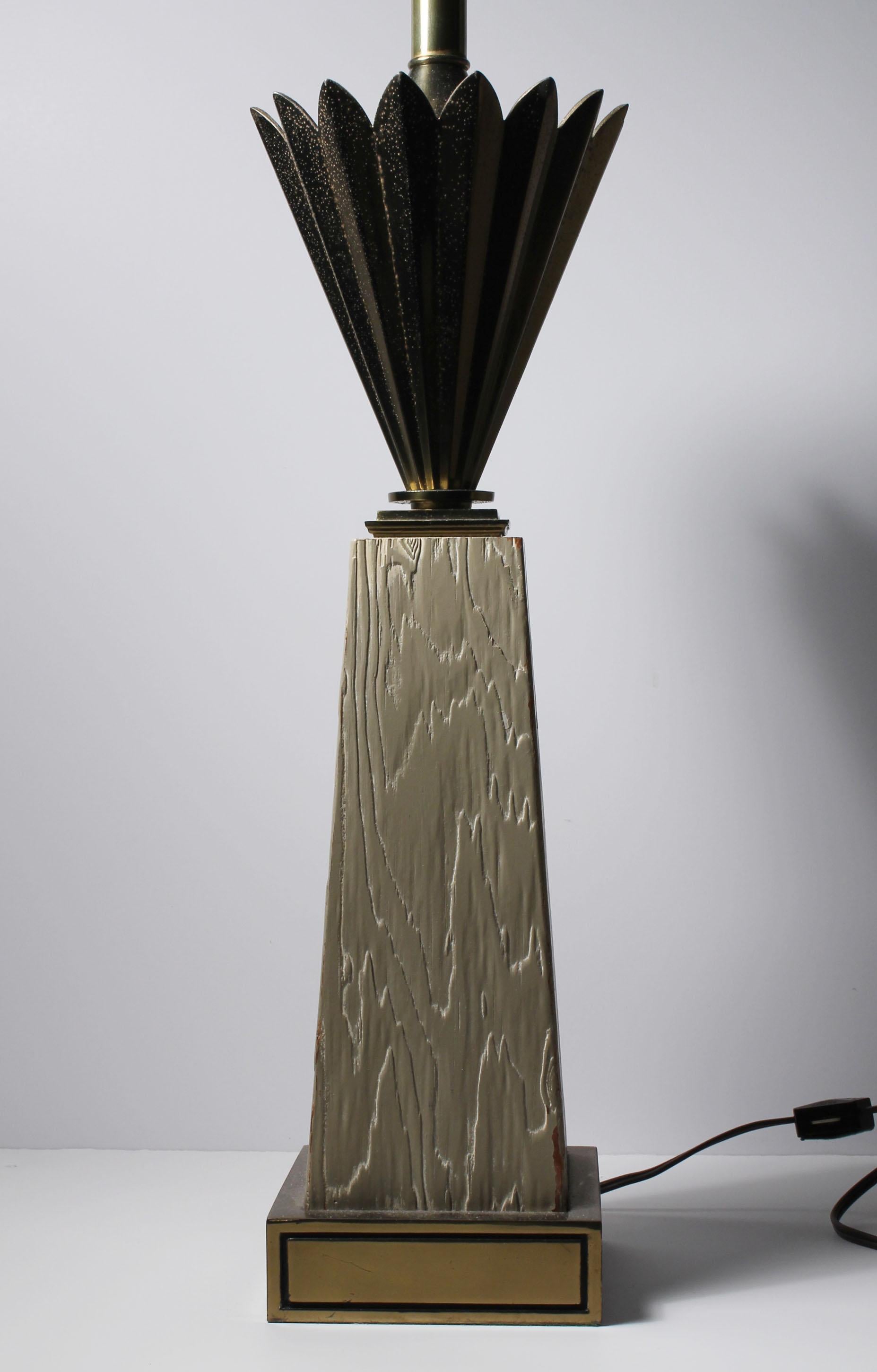 Pair of Stiffel Table Lamps with Deco Hollywood Regency Style Glass Diffusers In Good Condition In Chicago, IL