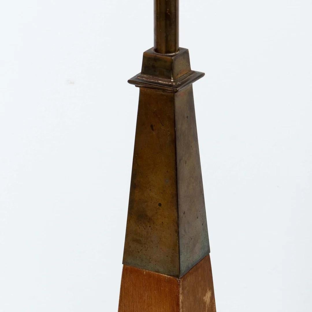Mid-Century Modern Pair Of Stiffel Tommi Parzinger Style Obelisk Lamps For Sale