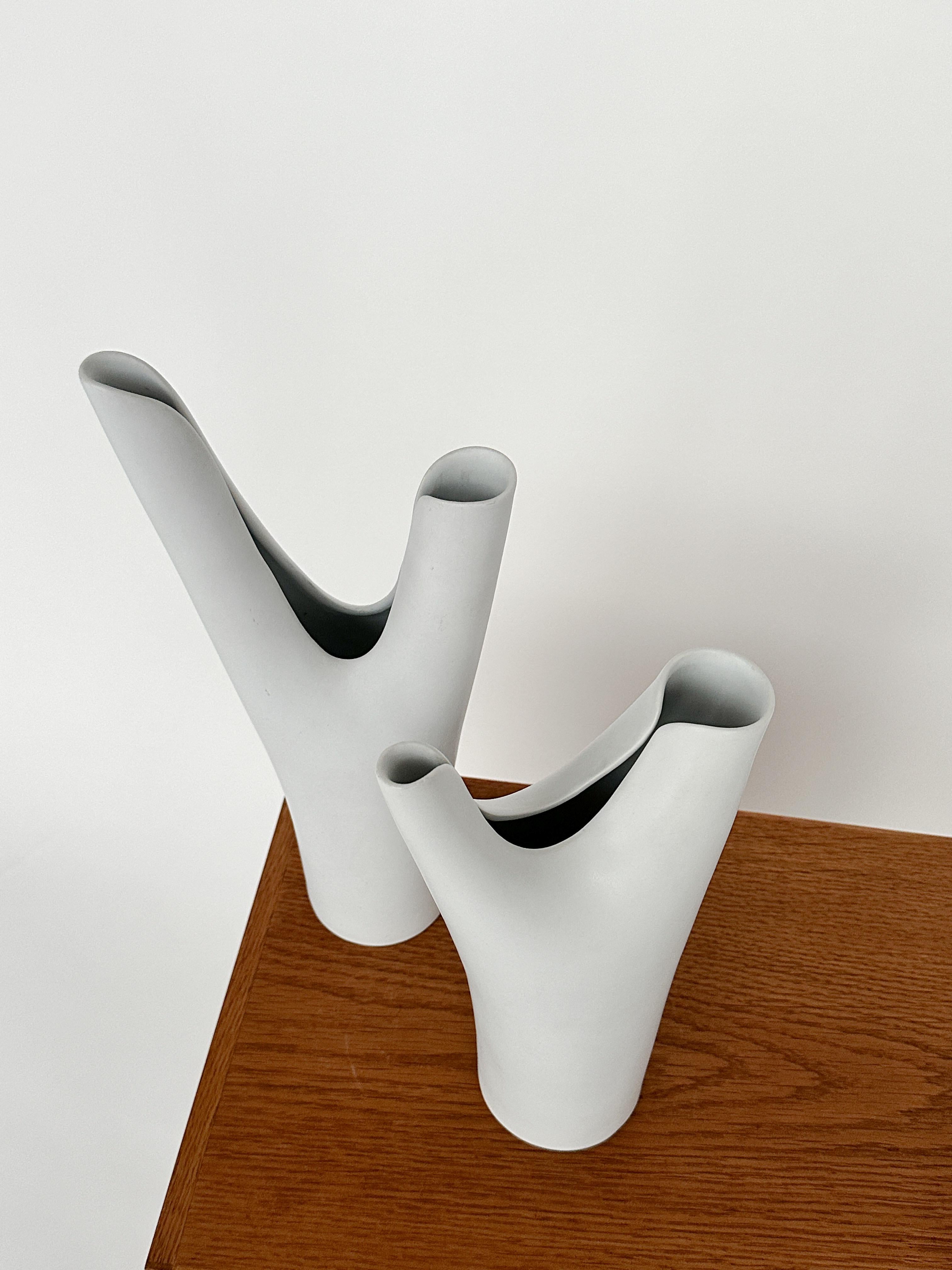 Stoneware Pair of Stig Lindberg Veckla Vases Gustavsberg Ceramics Sweden 1950s White Glaze For Sale