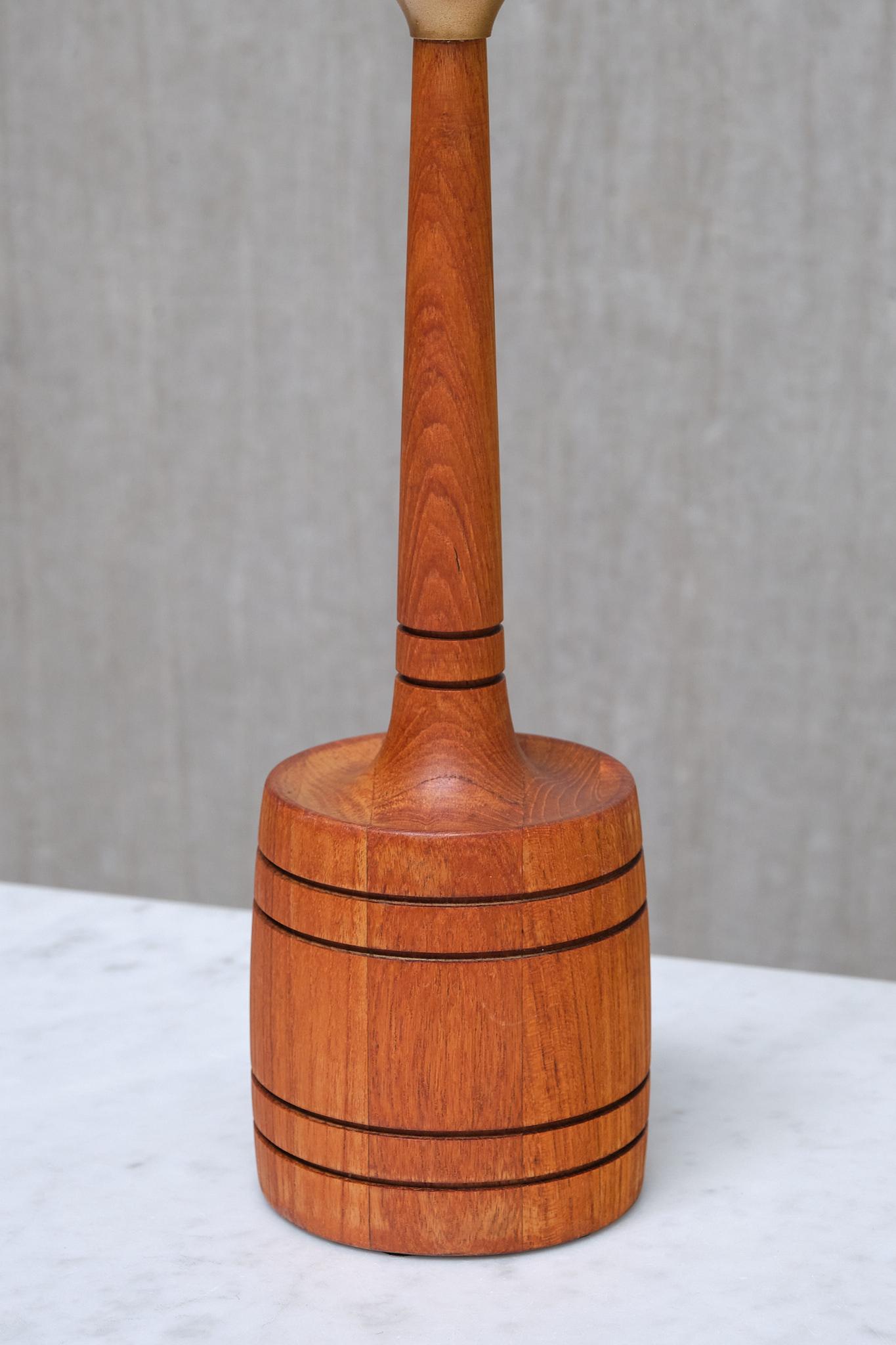 Paar Stilarmatur Tranås Tischlampen aus massivem Teakholz, Schweden, 1960er Jahre (Schwedisch) im Angebot