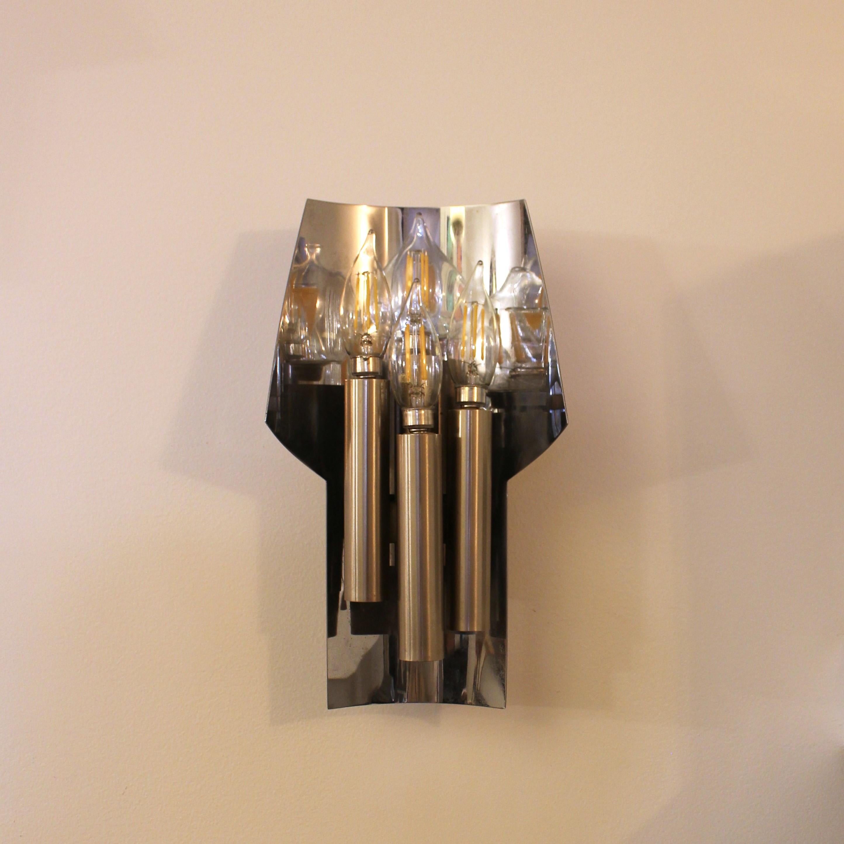 Mid-Century moderno Coppia di lampade cromate Stilnovo in vendita