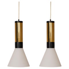 Vintage Pair of Stilnovo pendant lamps model 1135/2, Italy 1960s