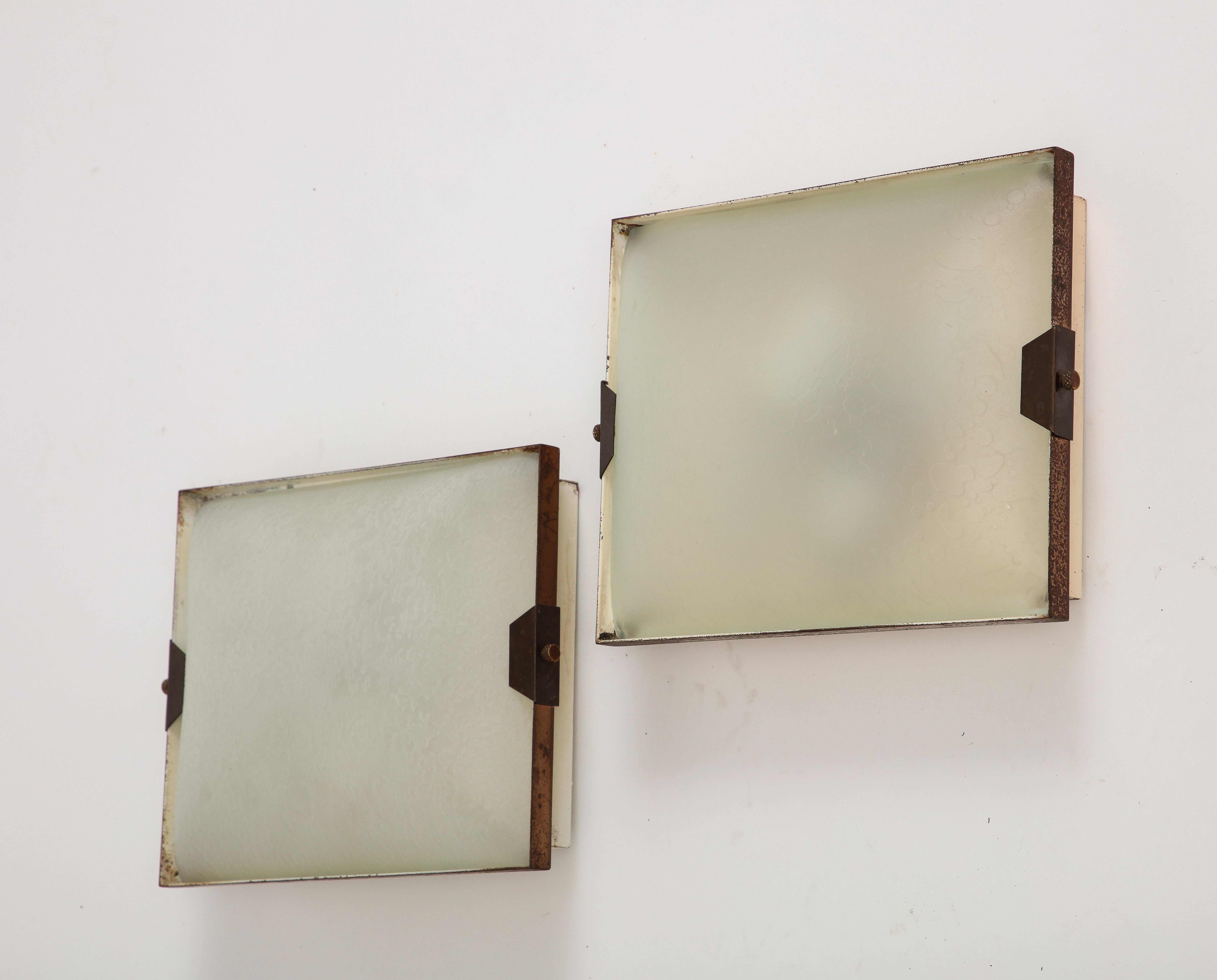 Pair of Stilnovo Rectangular Brass and Frosted Glass Wall Sconces, Italian 1950s In Good Condition In Chicago, IL