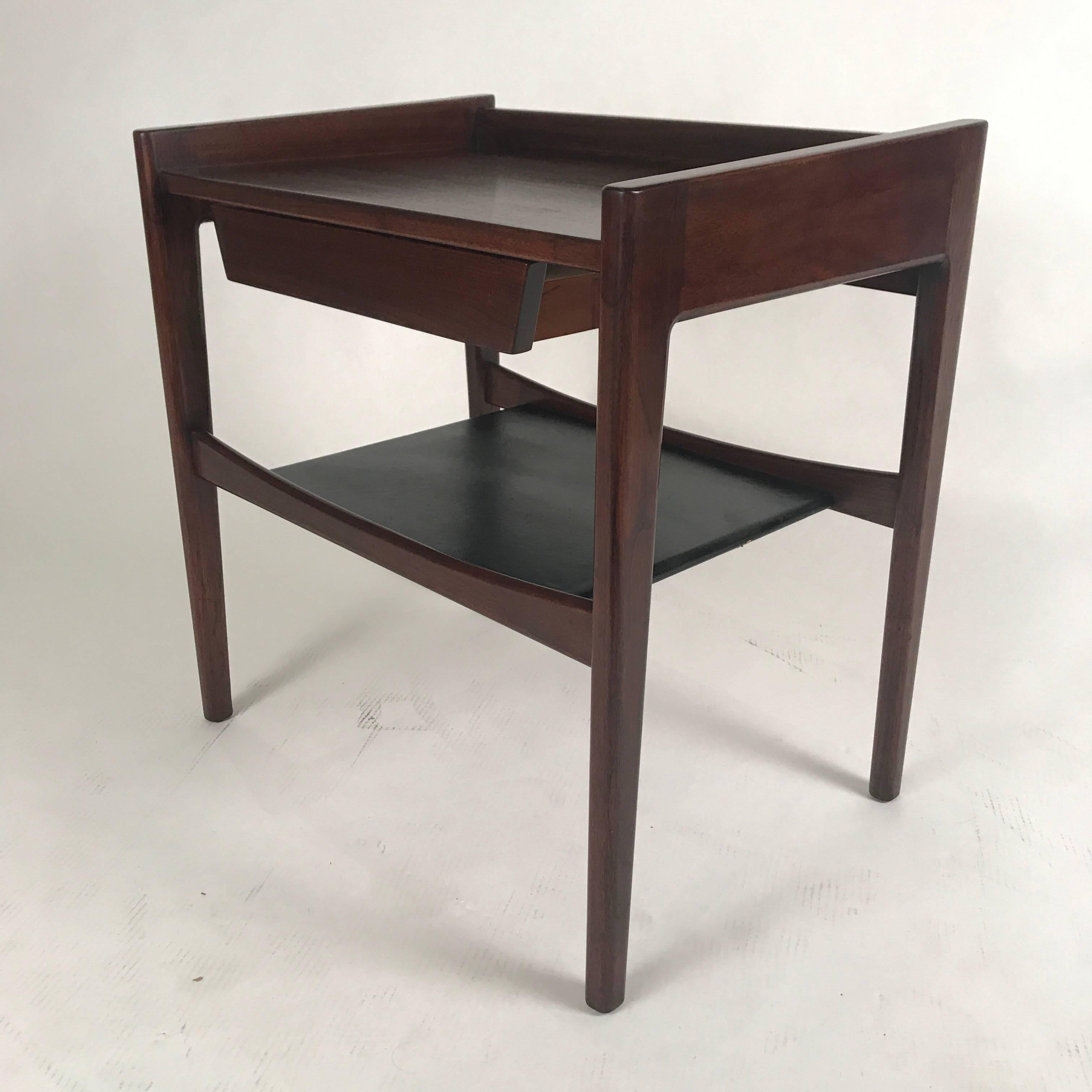 American Pair of Stilted Jens Risom End / Lamp Tables /Nightstands in Walnut and Leather