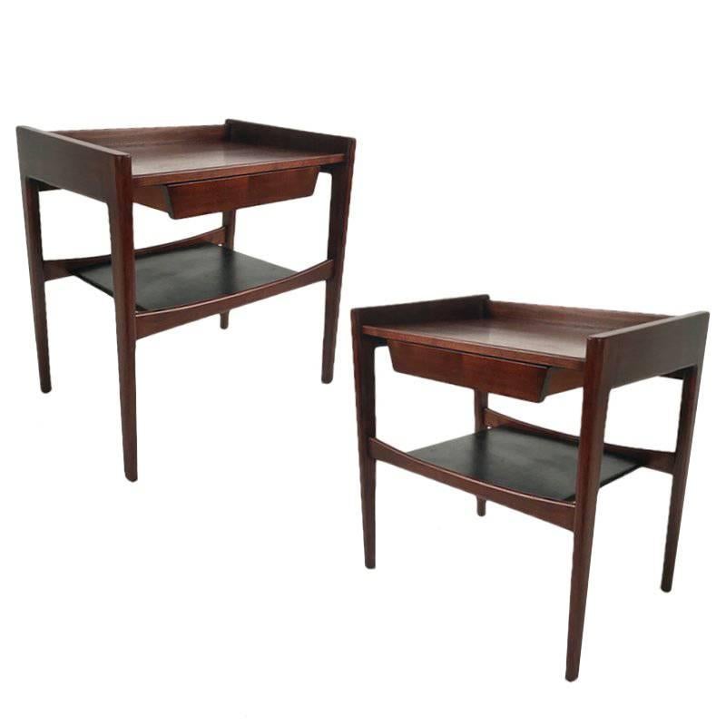 Pair of Stilted Jens Risom End / Lamp Tables /Nightstands in Walnut and Leather