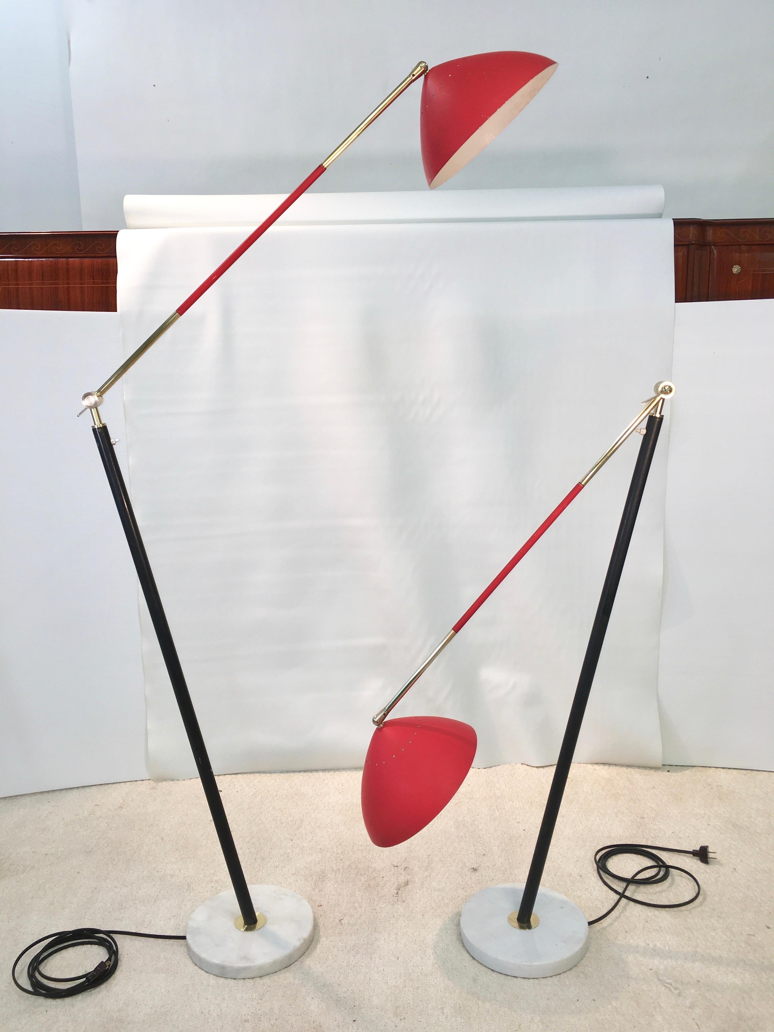 Coppia di lampade da terra snodabili Stilux in vendita 11