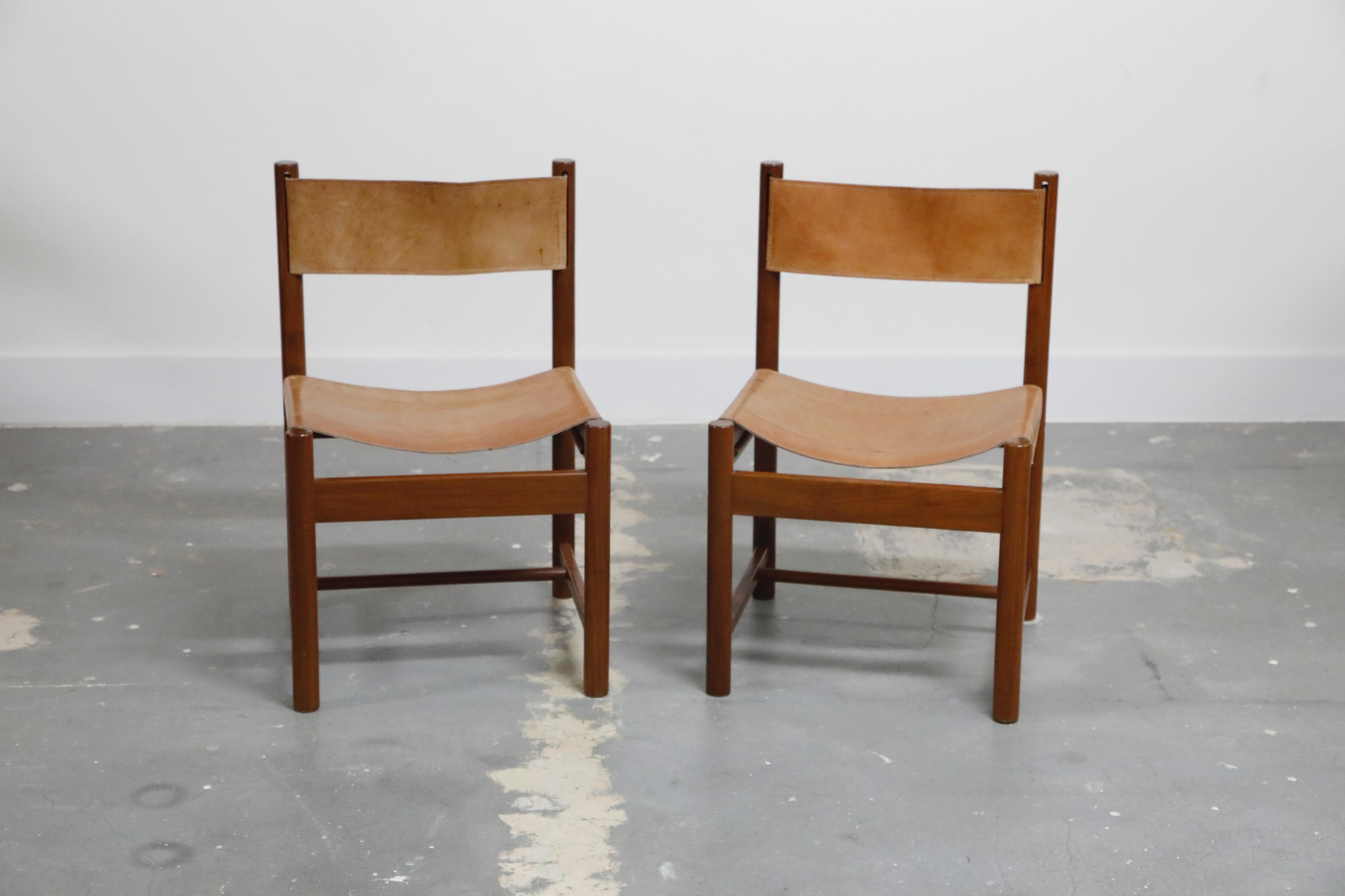 Mid-20th Century Pair of Stitched Saddle Leather Side Chairs by Michel Arnoult, Brazil, 1960s
